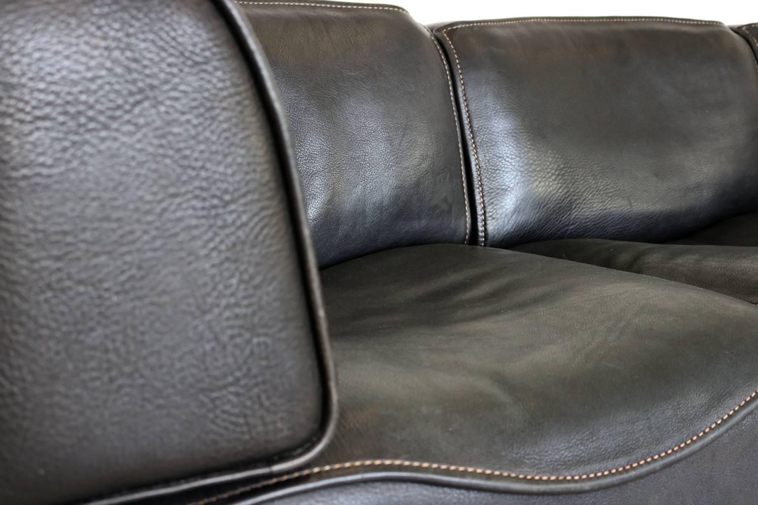 Mid-Century Modern De Sede DS15 Seating Group Thick Black Neck Leather For Sale