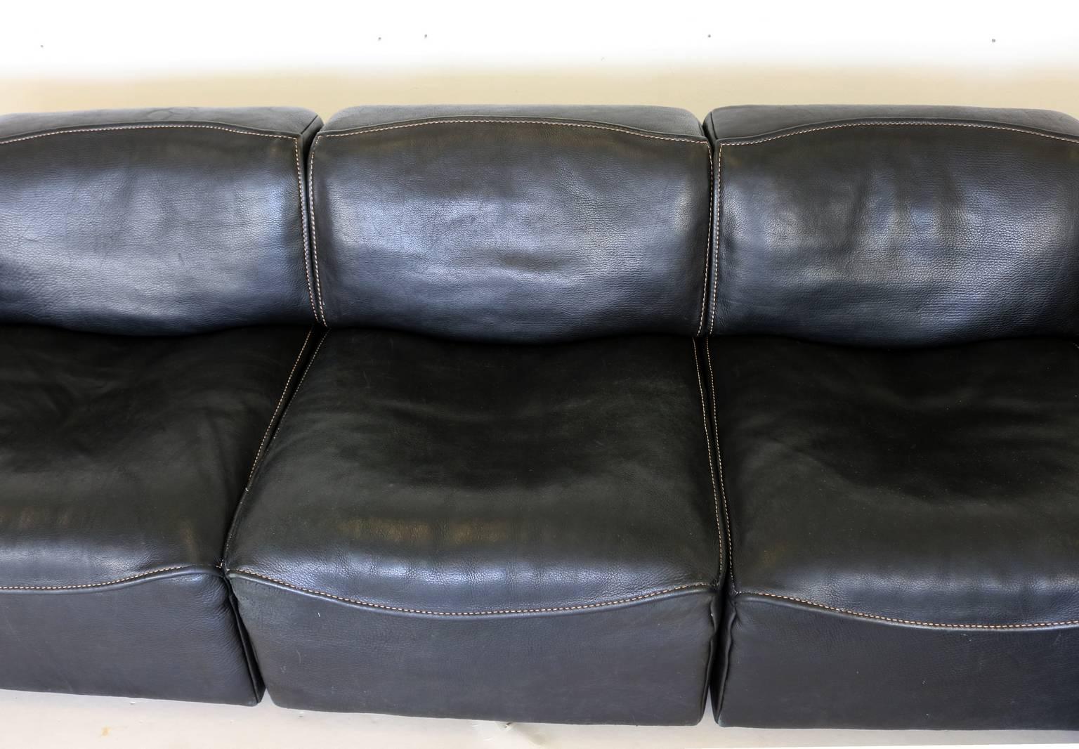 De Sede DS15 Seating Group Thick Black Neck Leather In Excellent Condition For Sale In Staphorst, NL