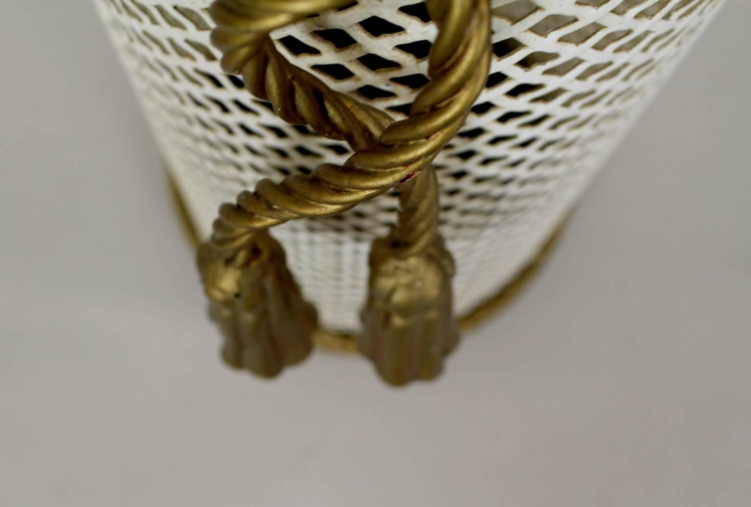 Mid-20th Century France Hollywood Regency Style Umbrella Stand with Gilded Drapery Cord