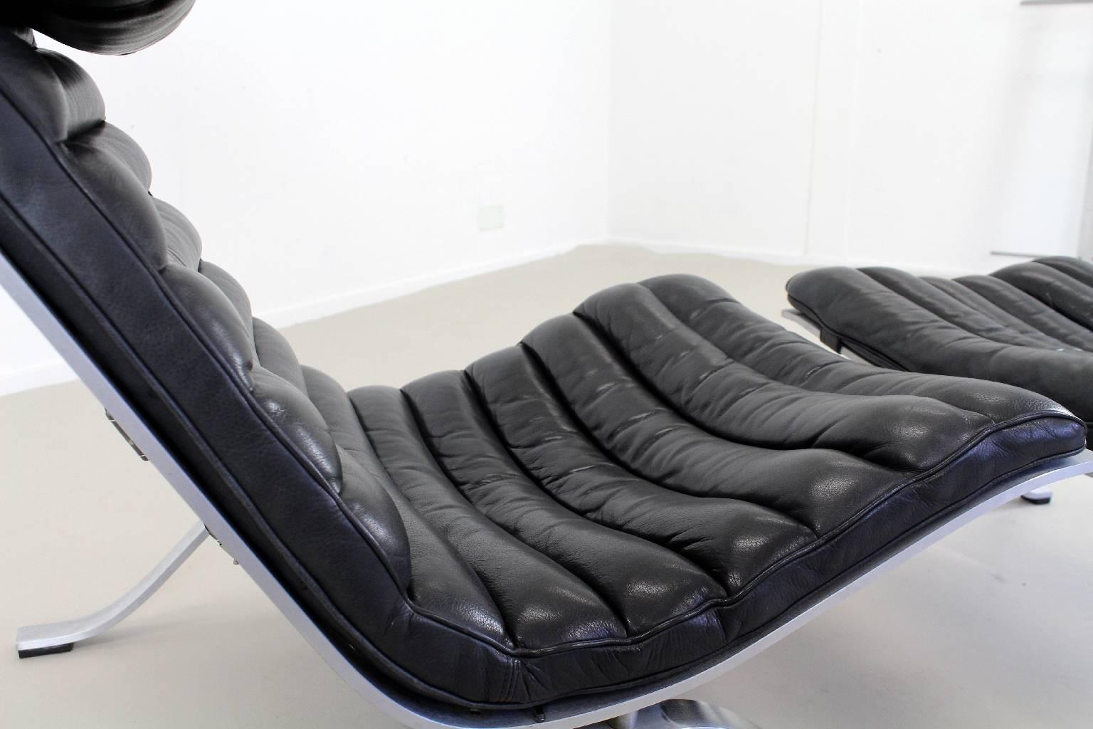 Mid-20th Century Exclusive Black Leather Lounge Set by Arne Norell For Sale