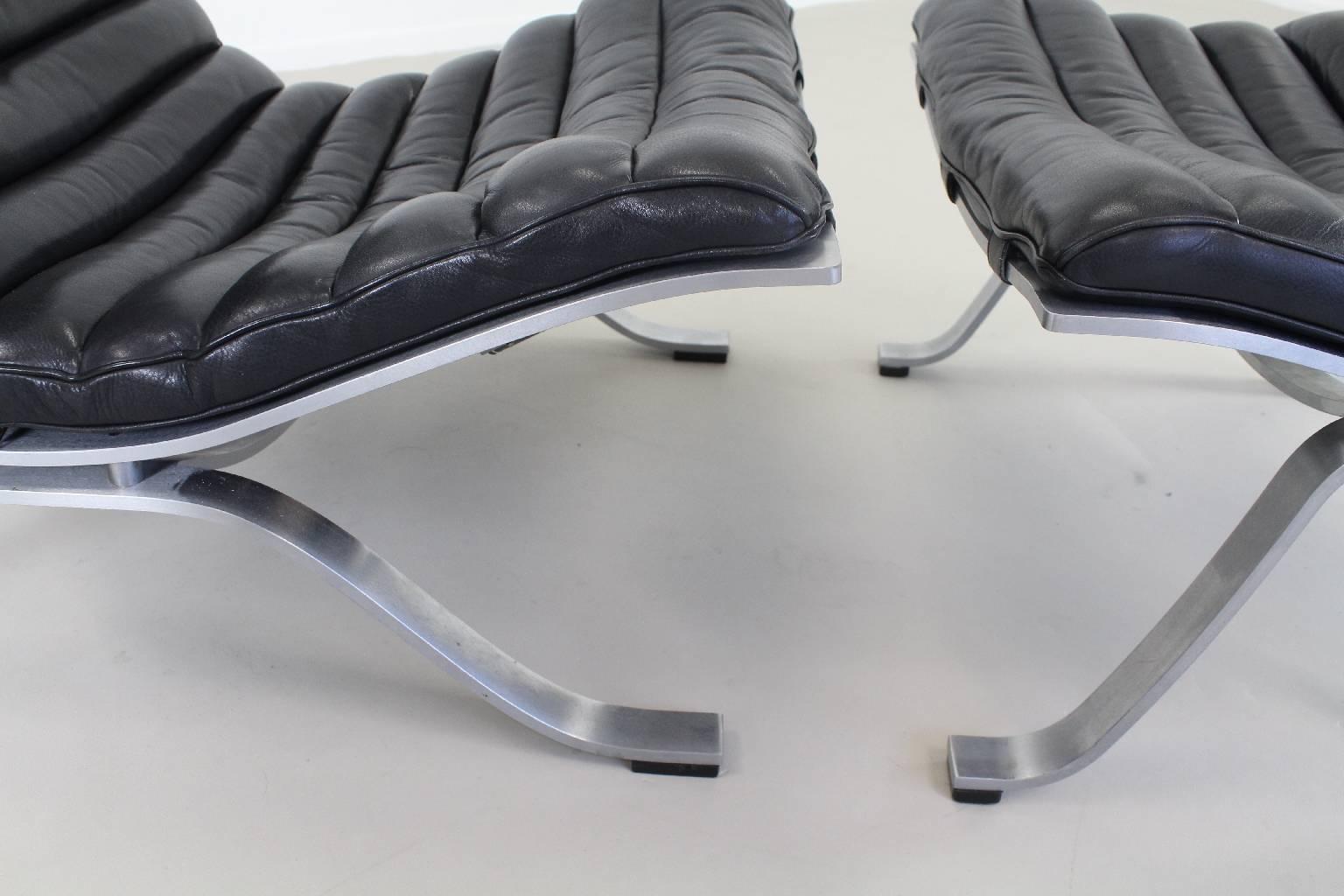 Exclusive Black Leather Lounge Set by Arne Norell For Sale 1