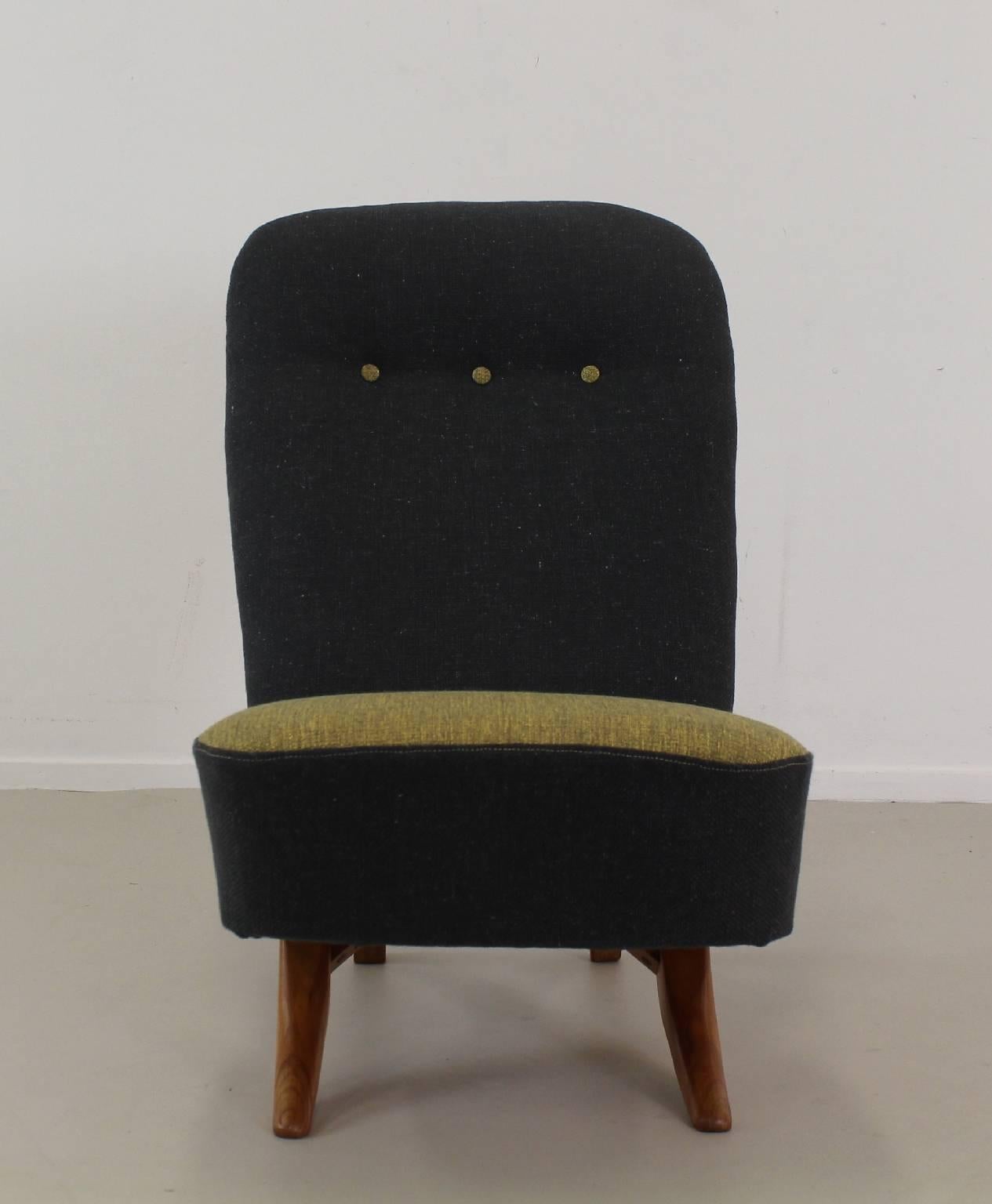 Intelligent Early Two Pieces Easy Chair Bytheo Ruth for Artifort DUX In Excellent Condition For Sale In Staphorst, NL