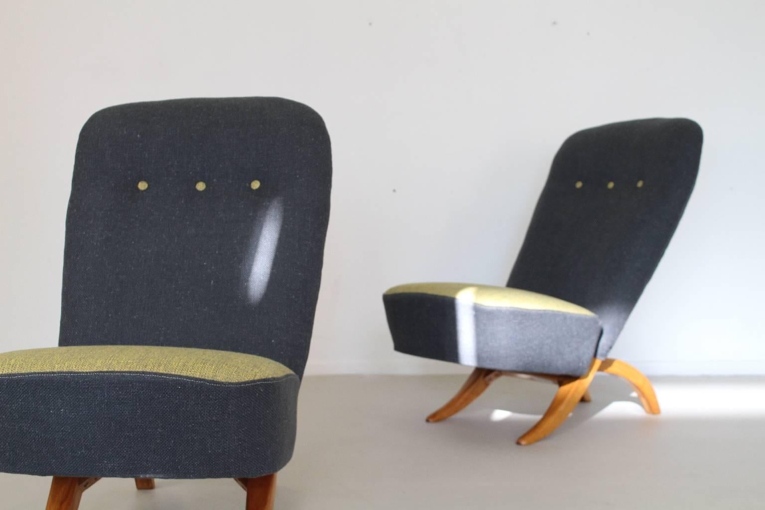 Intelligent Early Two Pieces Easy Chair Bytheo Ruth for Artifort DUX For Sale 3