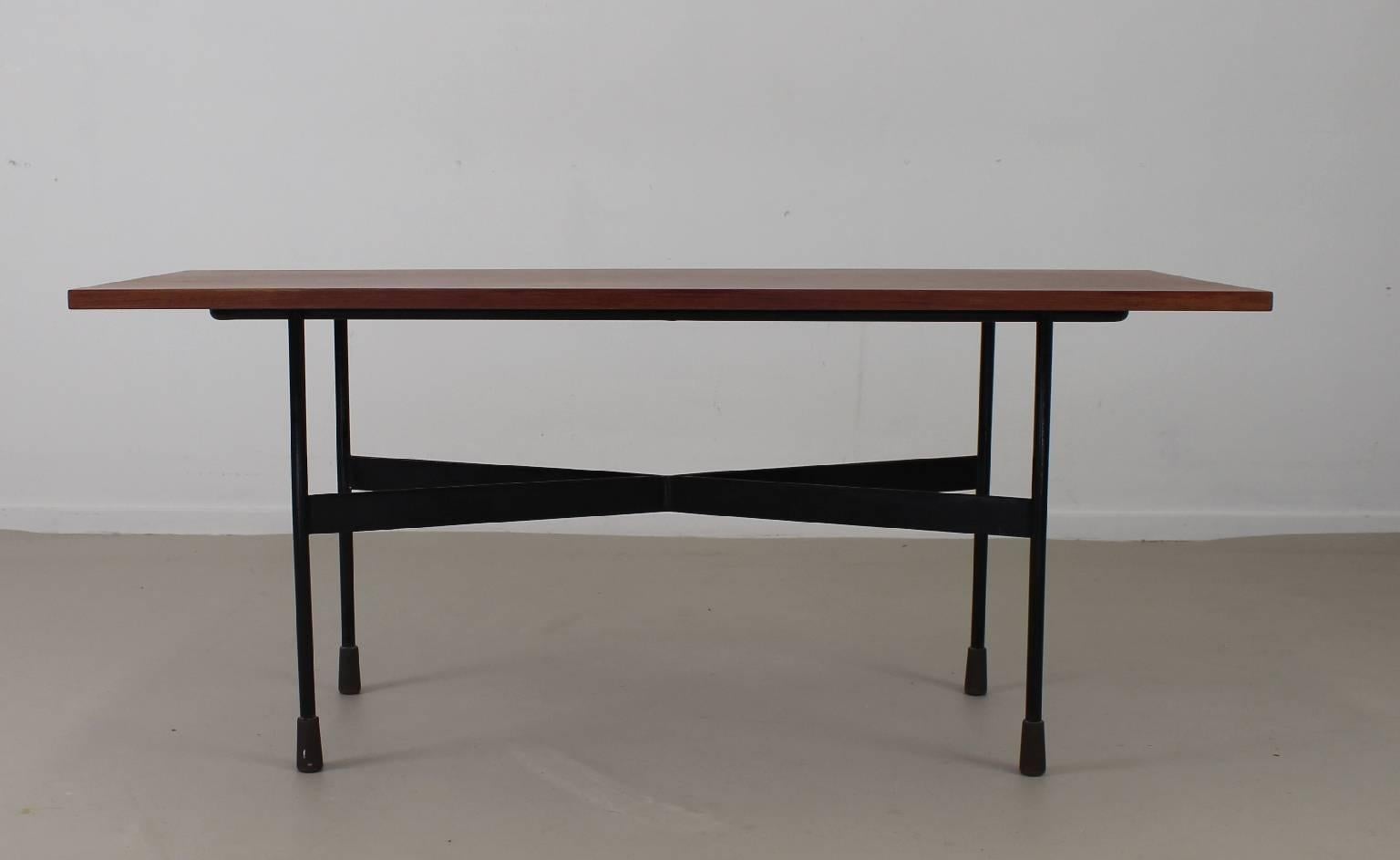 Mid-Century Modern Coffeetable by Belgian Designer Alfred Hendrickx for Belform For Sale