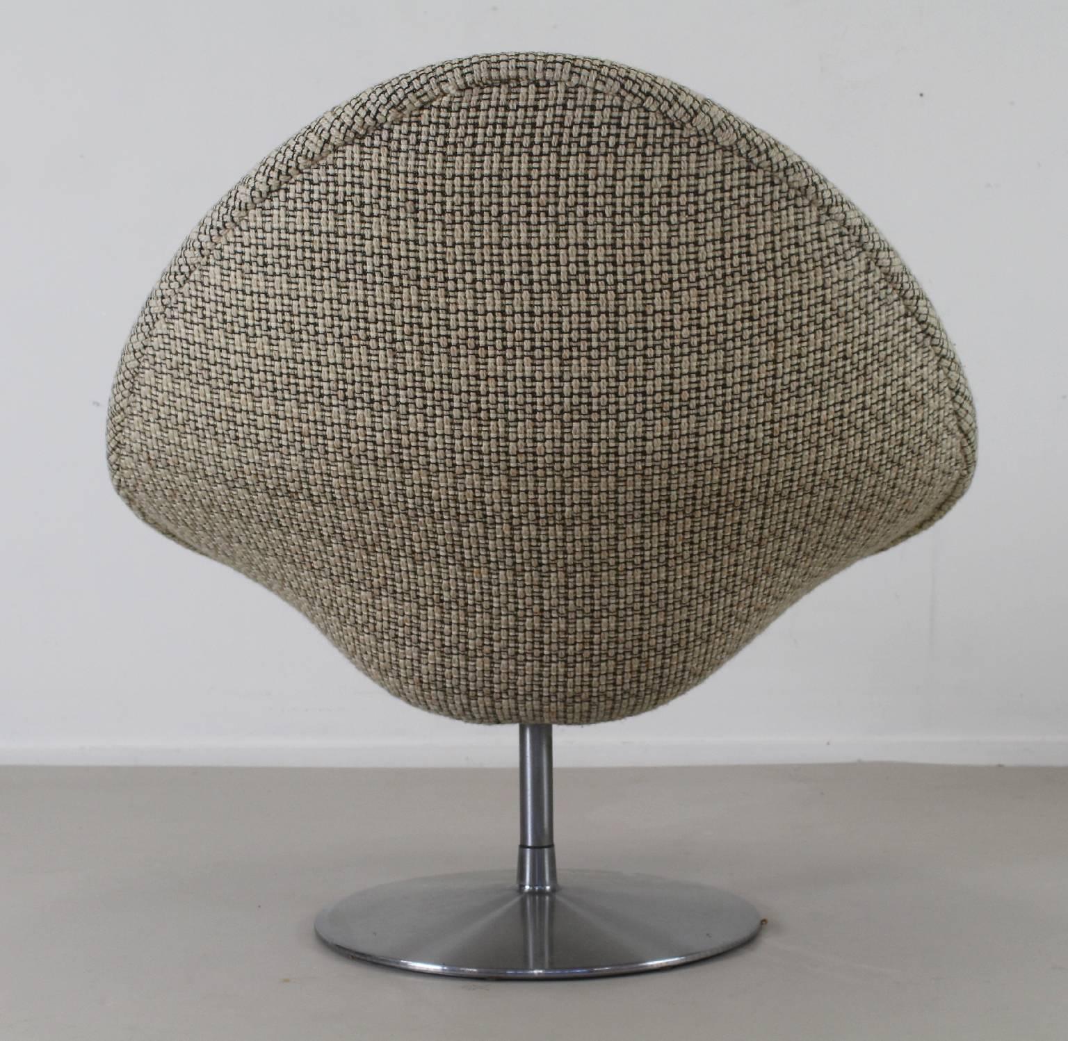 Mid-Century Modern Large Globe Chair by Pierre Paulin with Mushroom Footstool