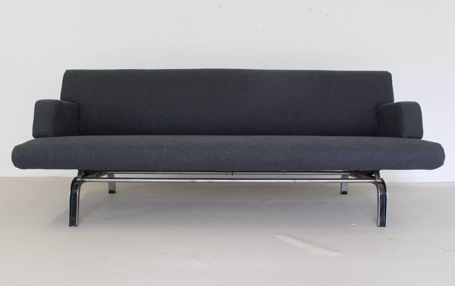 Dutch design lounge set.
Sit sleep couch (model br11).
Ladies chair (model sz11) and gentlemen's chair (model sz12).
Designer: Martin Visser.
Manufacturer: Spectrum Holland.
Designed in 1965 and only two years in production.
Very heavy chromed