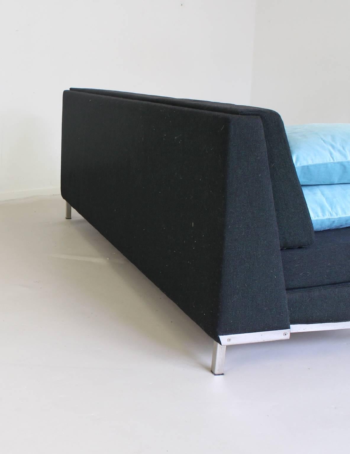 Mid-Century Modern Belgian Design Sit Sleeping Couch for Beaufort For Sale