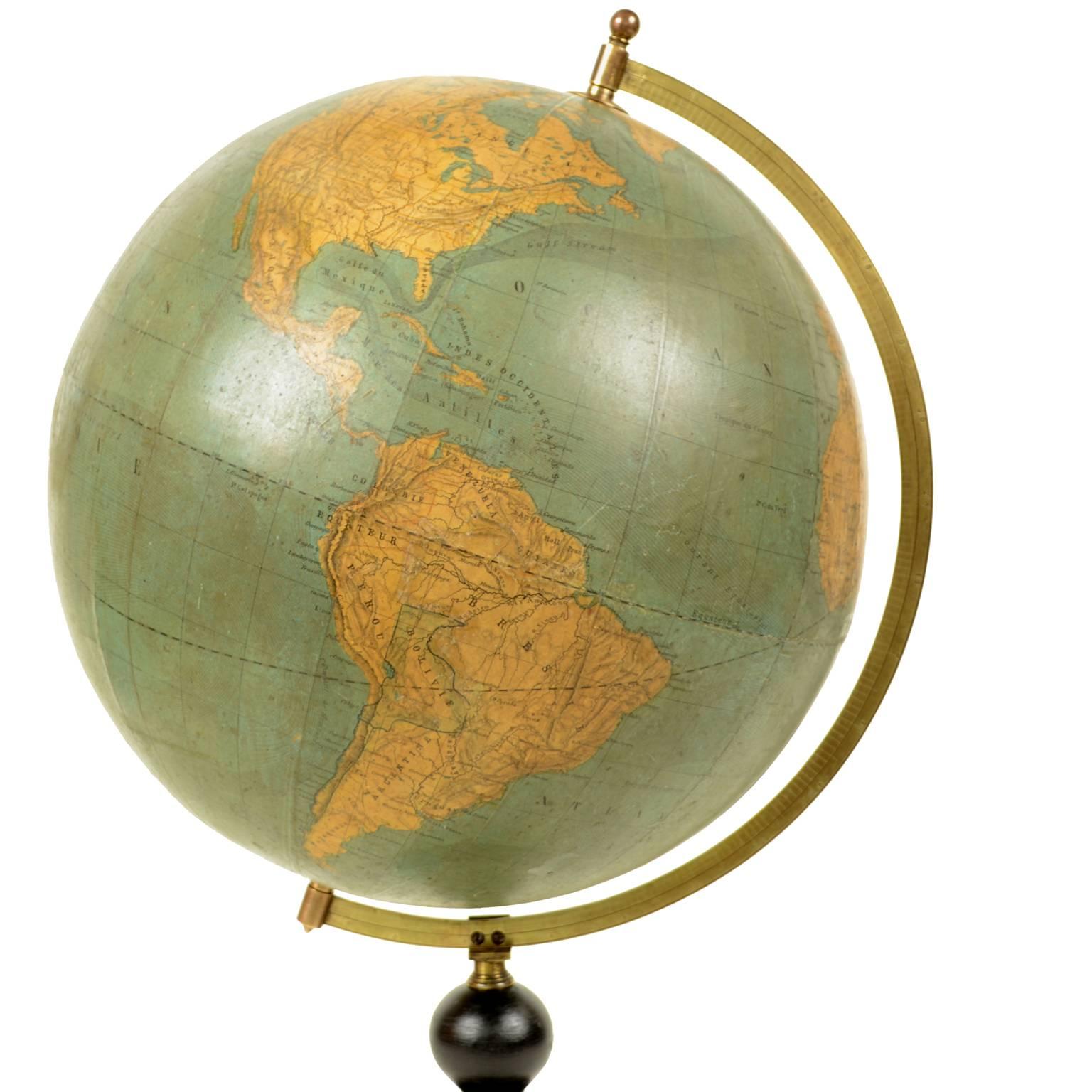 Terrestrial Globe by M. Vivien De Saint Martin In Excellent Condition In Milan, IT