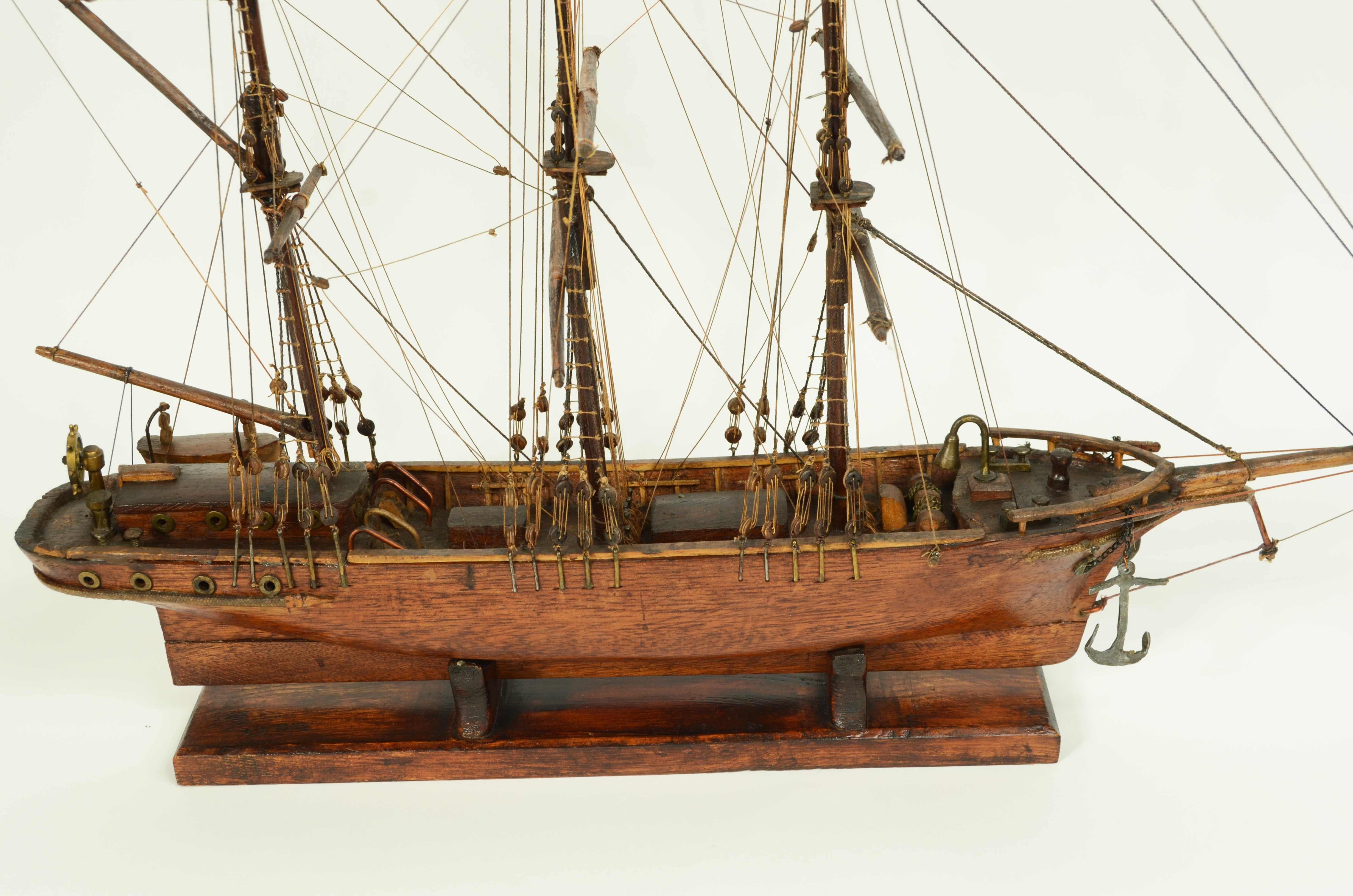 19th Century Modellino in scala di un Brigantino a palo a tre alberi Liguria Italia fine '800 For Sale