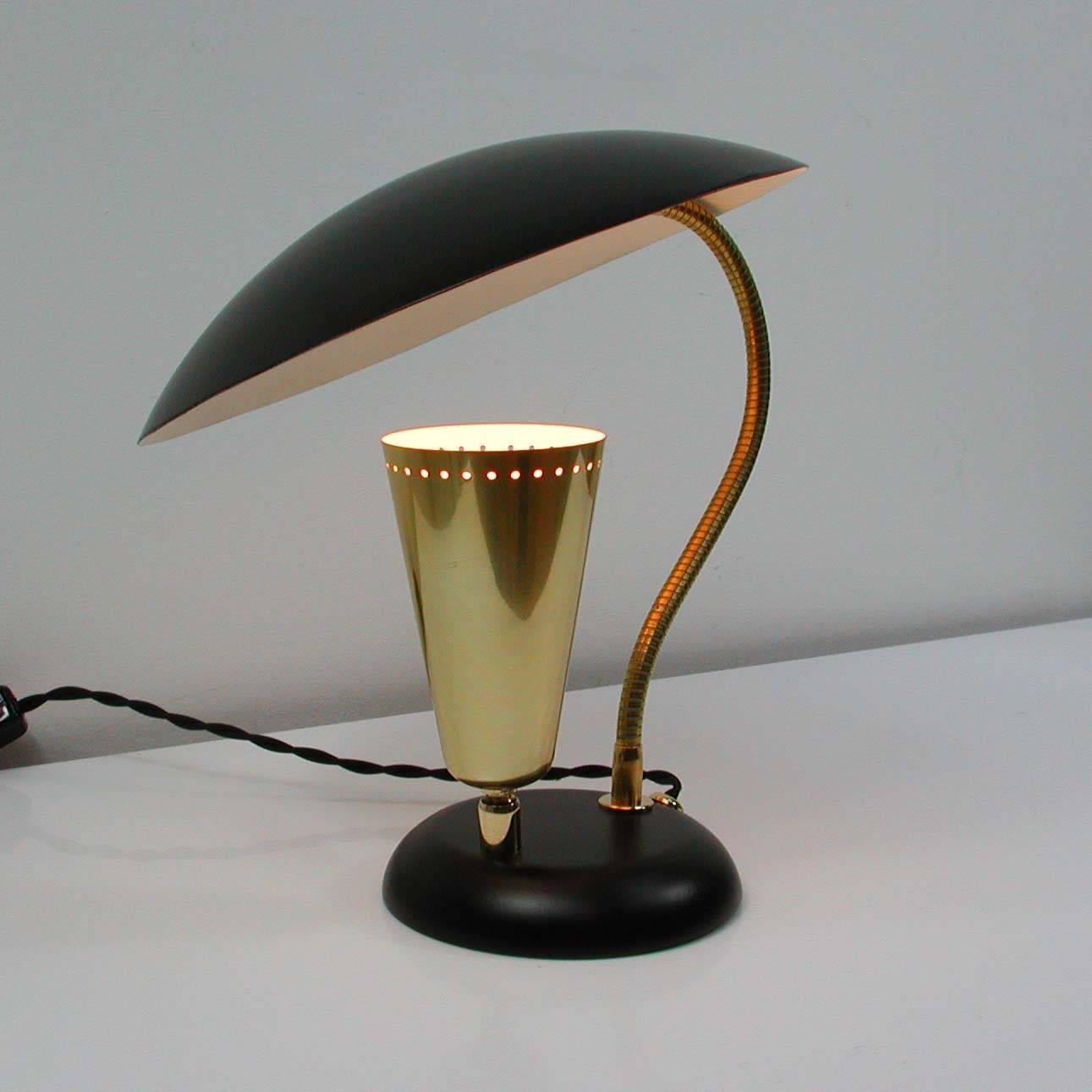 Lacquered Italian Mid-Century Brass and Metal Double Shade Table Lamp, 1950s