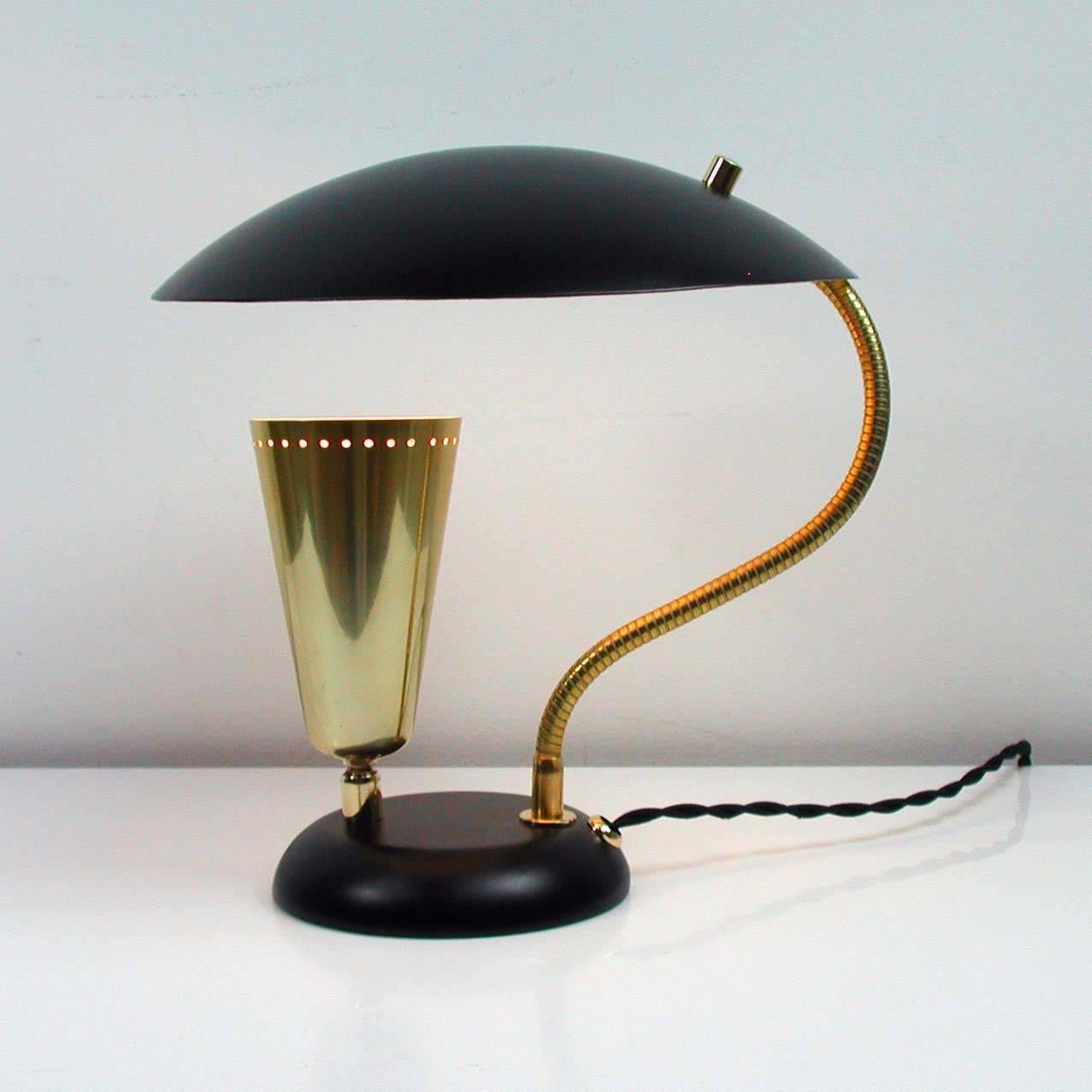 Italian Mid-Century Brass and Metal Double Shade Table Lamp, 1950s 2