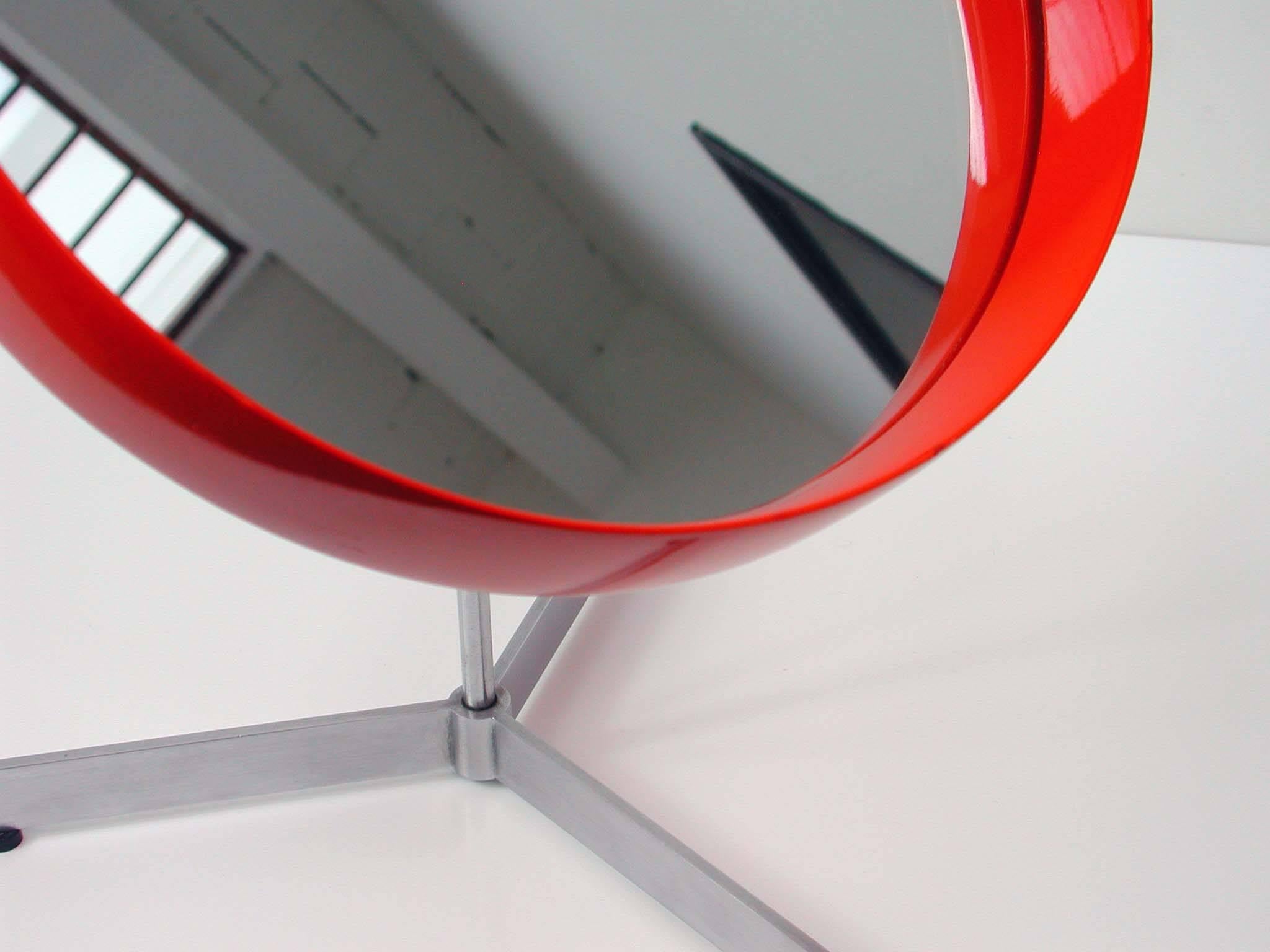 Mid-Century Uno and Osten Kristiansson Table Mirror for Luxus Vittsjö For Sale 1