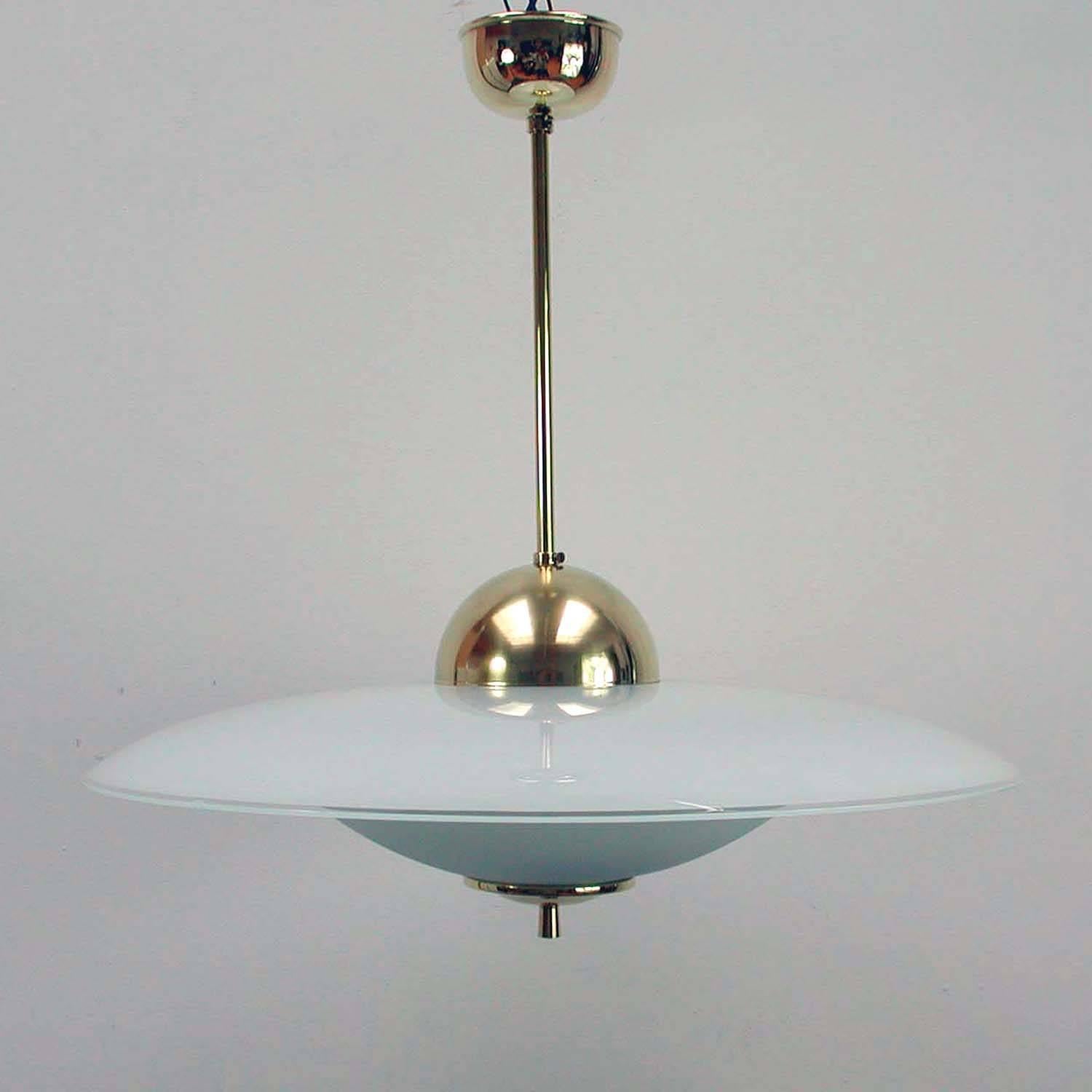 Mid-Century Italian 1950s Fontana Arte Style UFO Chandelier 3