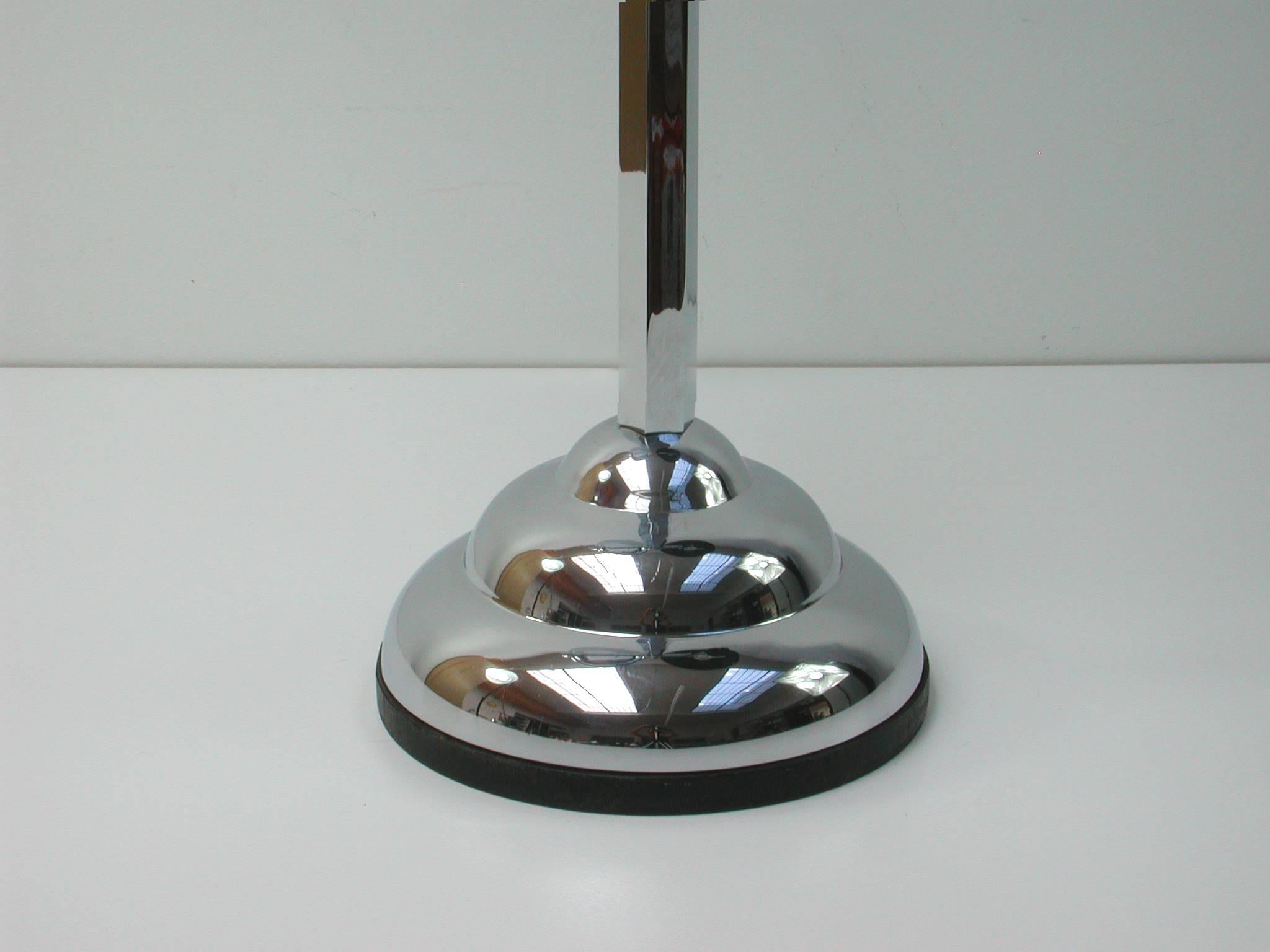 floor ashtray smoking stand