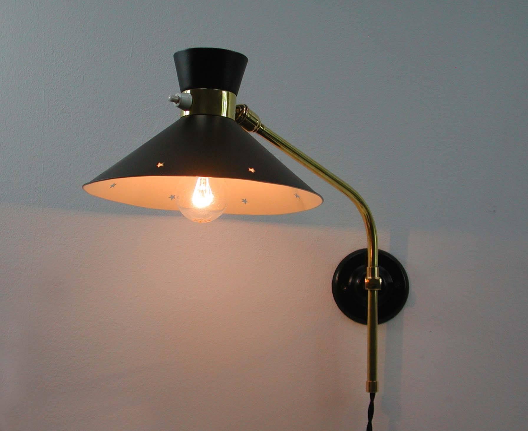 1950s Swivelling Wall Light by René Mathieu for Lunel 1