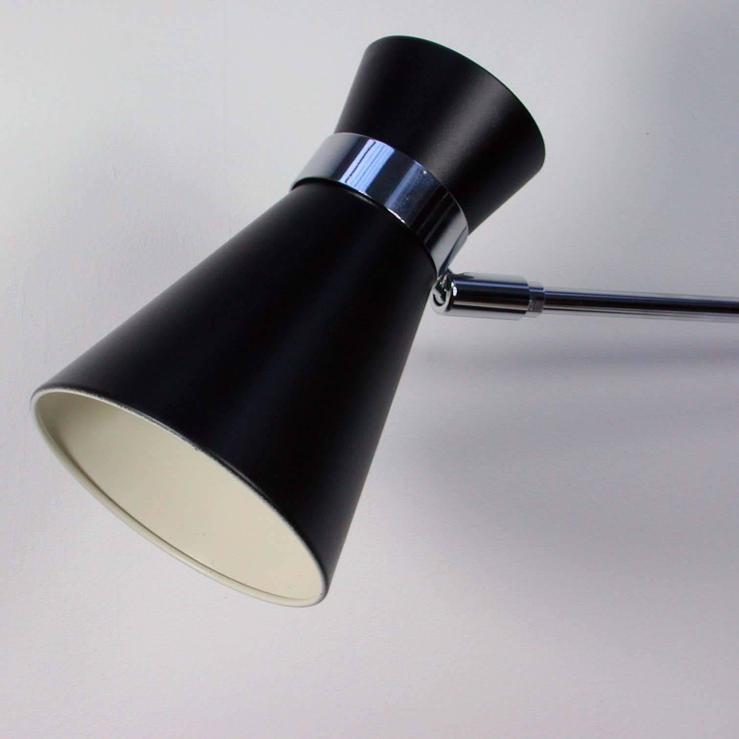 Lacquered Mid-Century French Swivelling Potence Reading Lamp Sconce