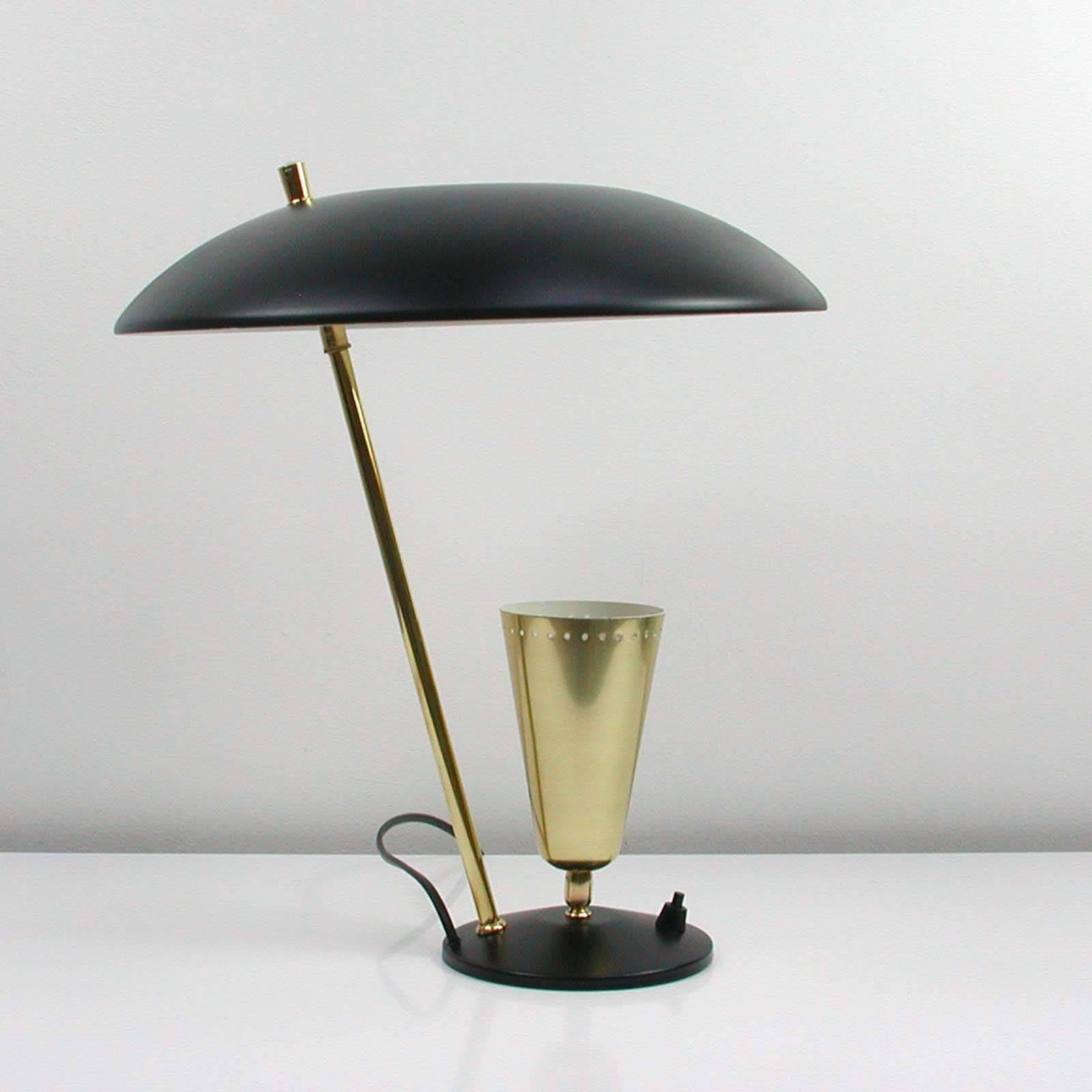 Metal Midcentury French Reflecting Table Lamp by Aluminor, Nice, 1950s