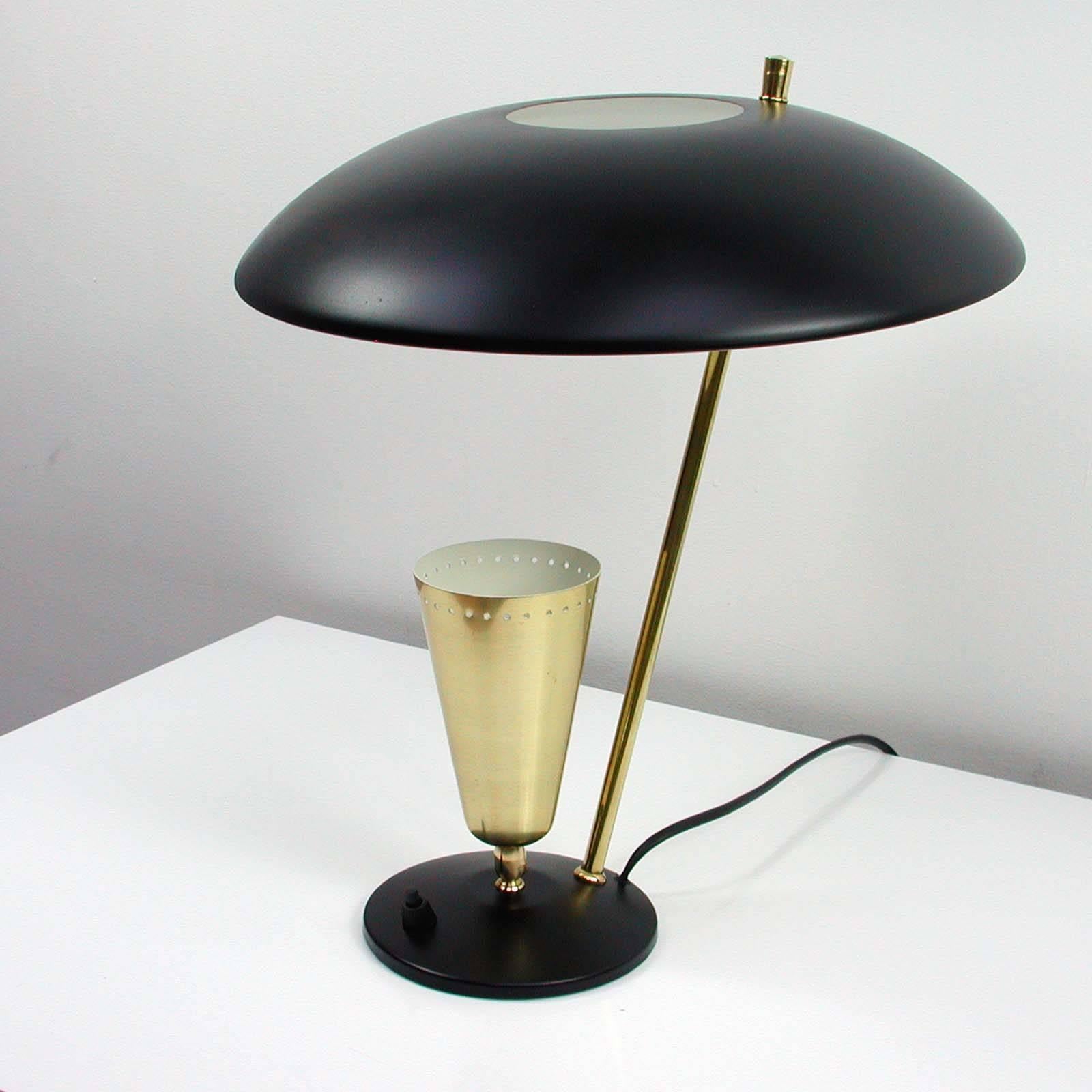 Midcentury French Reflecting Table Lamp by Aluminor, Nice, 1950s 1