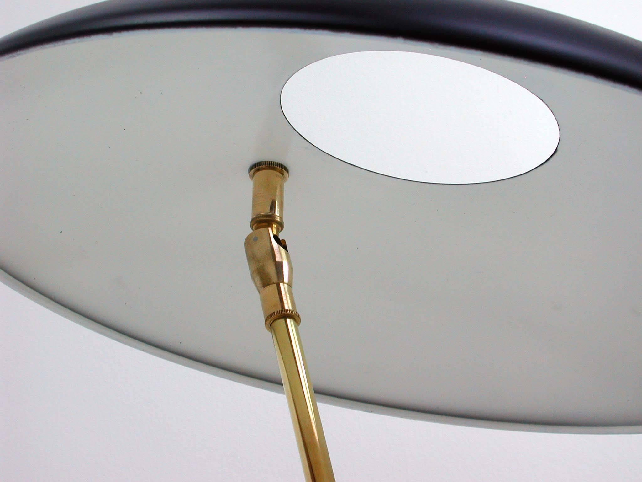 Lacquered Midcentury French Reflecting Table Lamp by Aluminor, Nice, 1950s