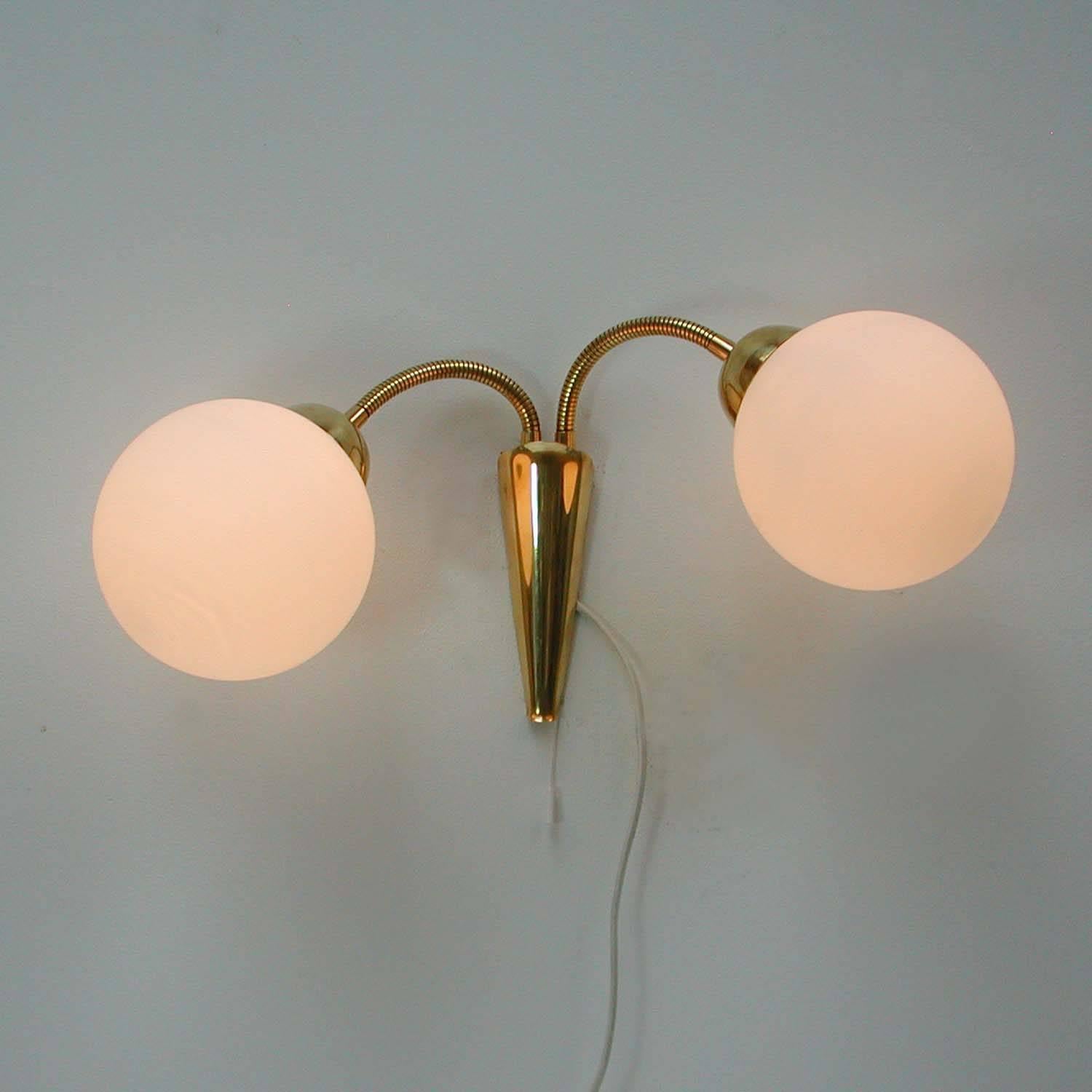 Midcentury Italian Double-Gooseneck Brass and Opal Glass Sconce, 1950s For Sale 1