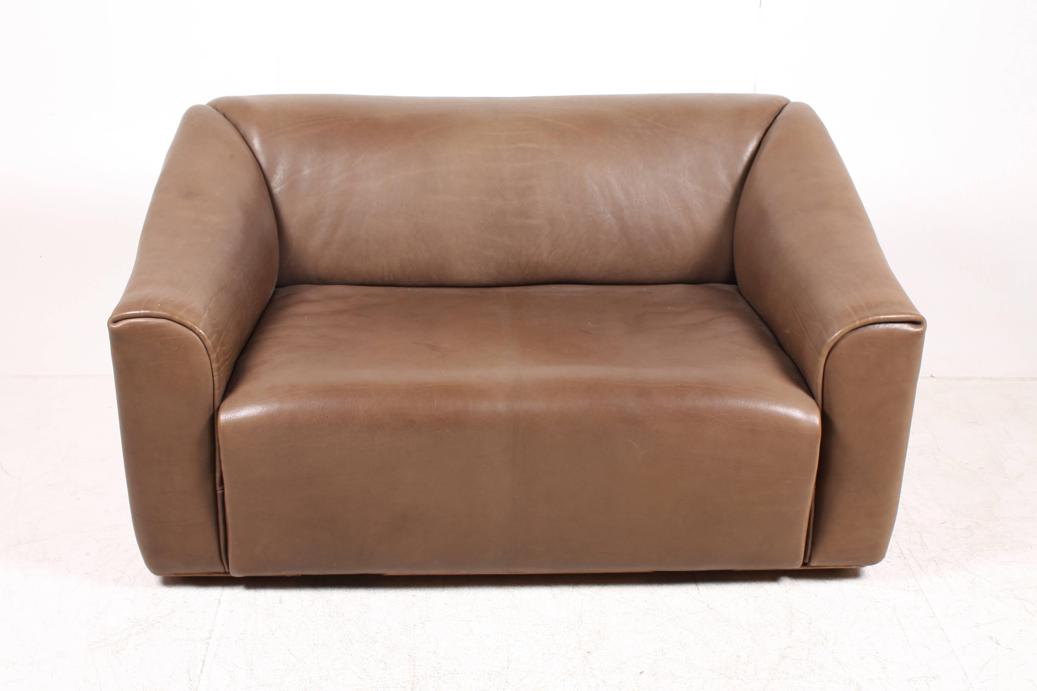 Pair of great looking two-seat sofas by De Sede. The sofas are made in the 1970s and are in great original condition.