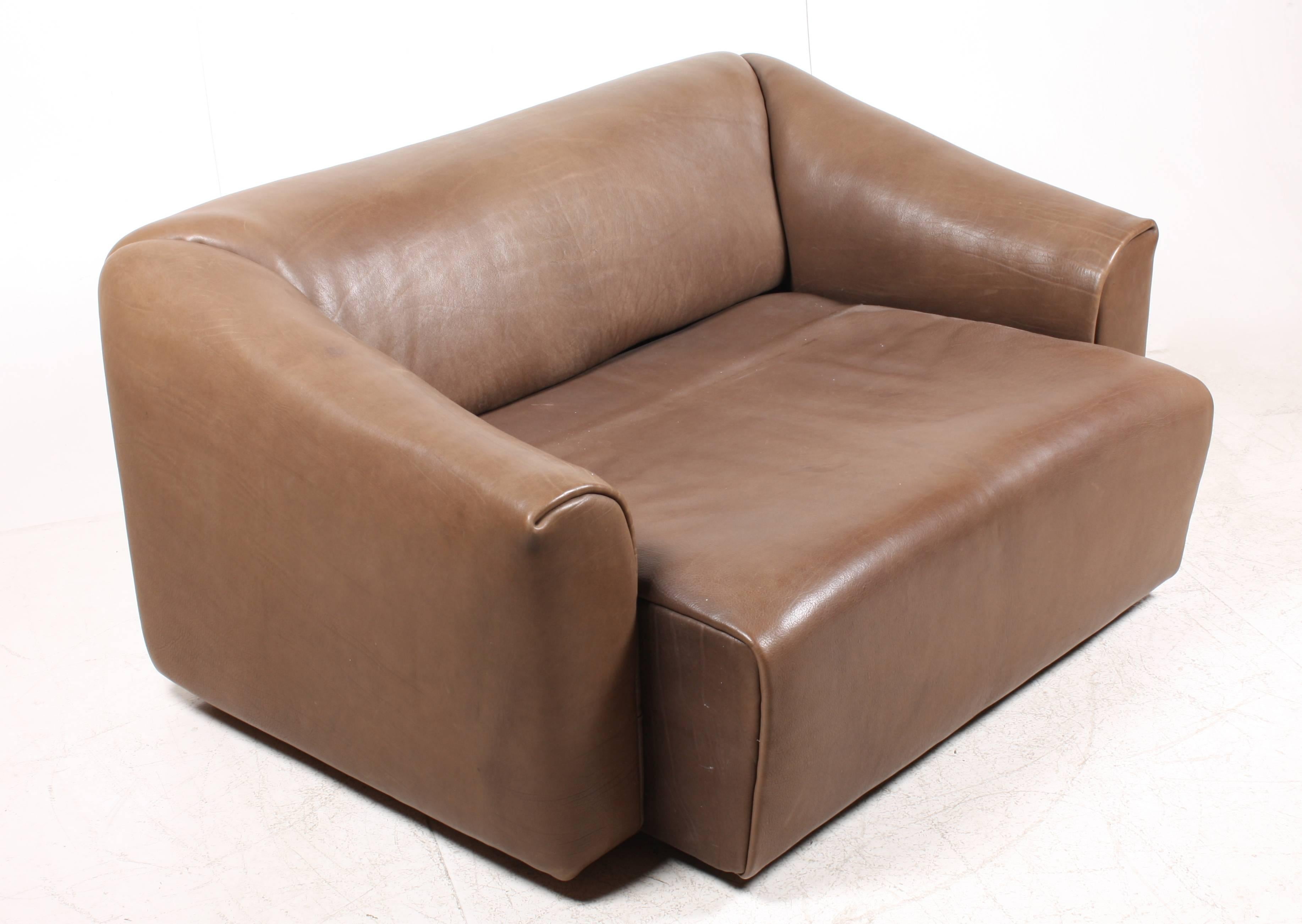 Swiss Pair of DS47 Sofas by De Sede