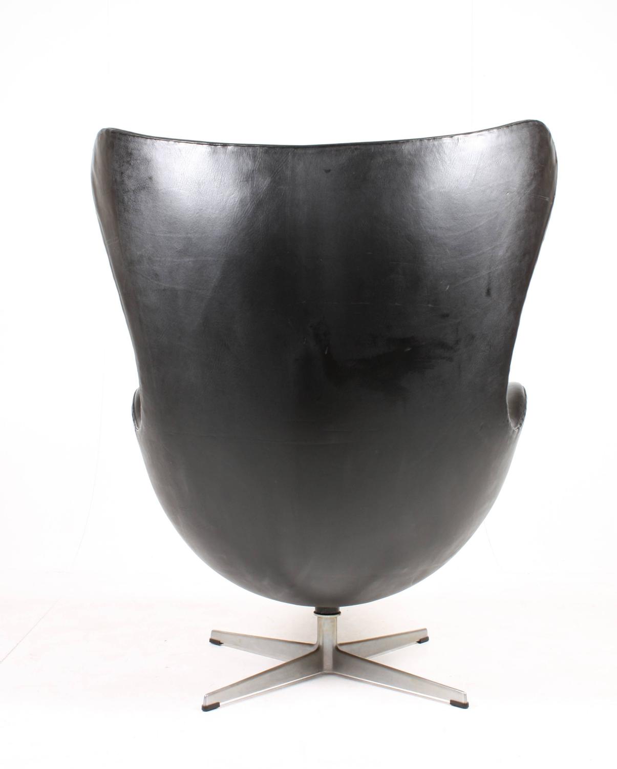 Perfect Black Egg Chair For Sale at 1stdibs