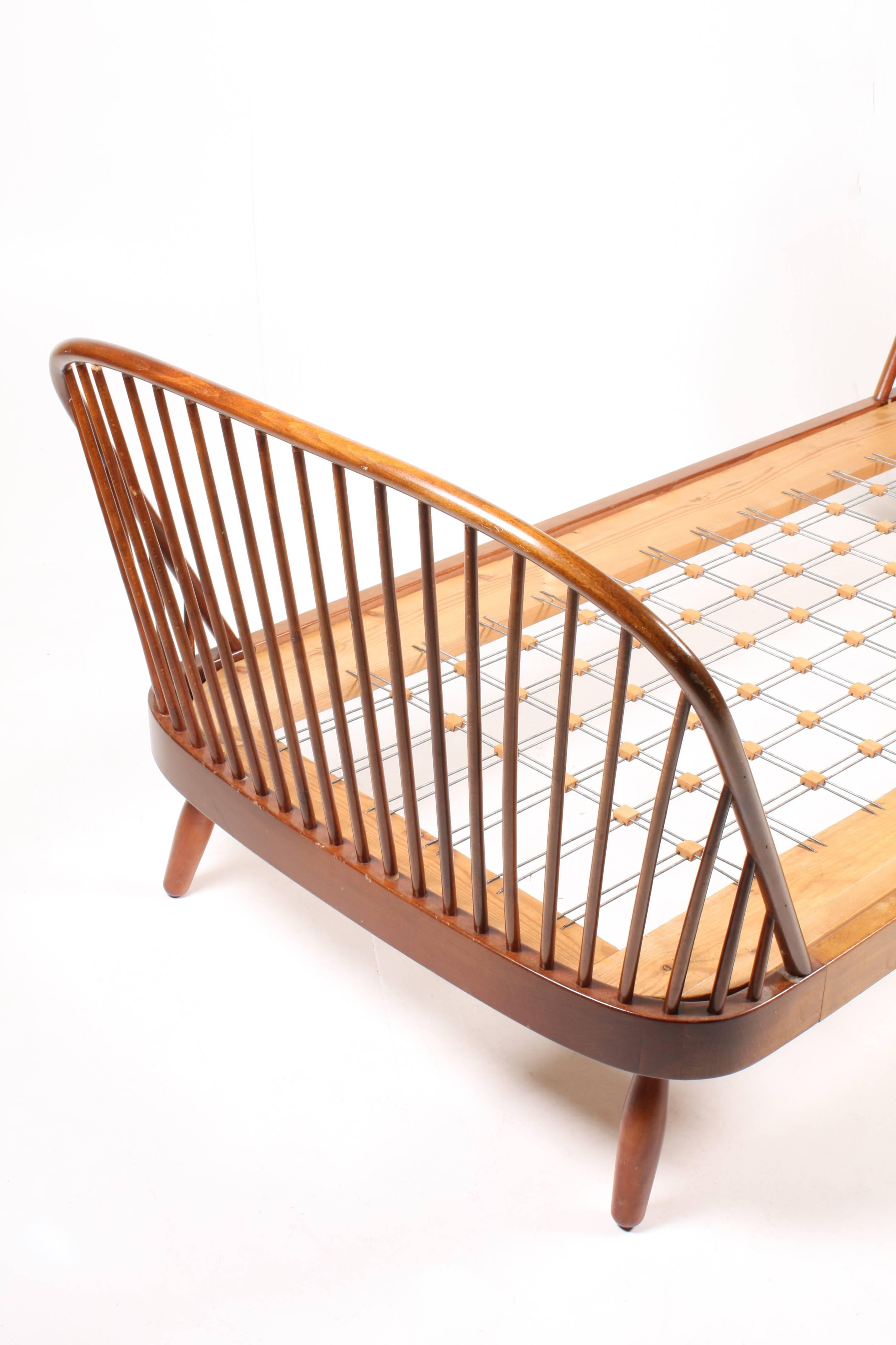 Beech Daybed by Frode Holm