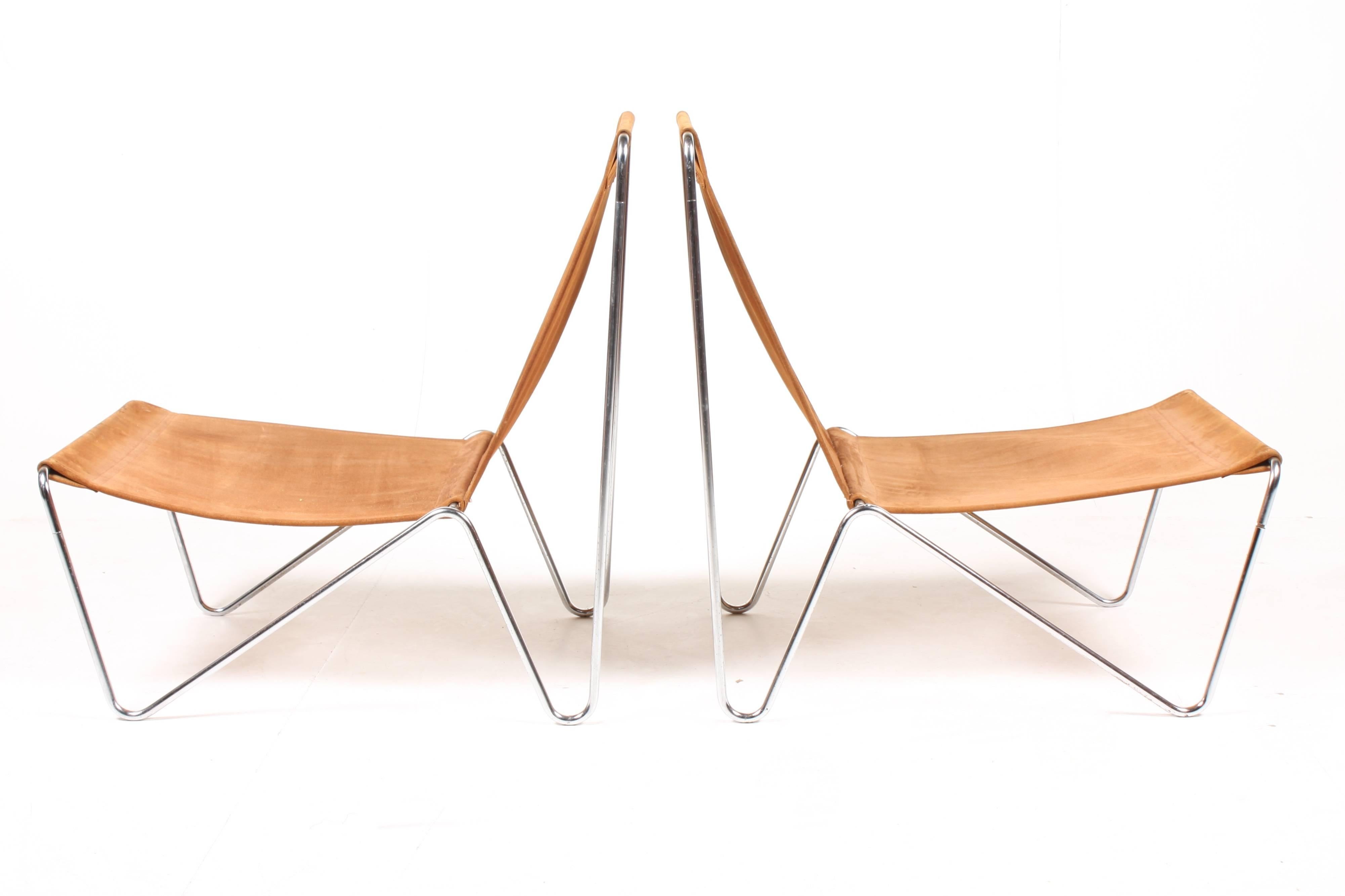 Danish Pair of Original Bachelor Chairs by Verner Panton