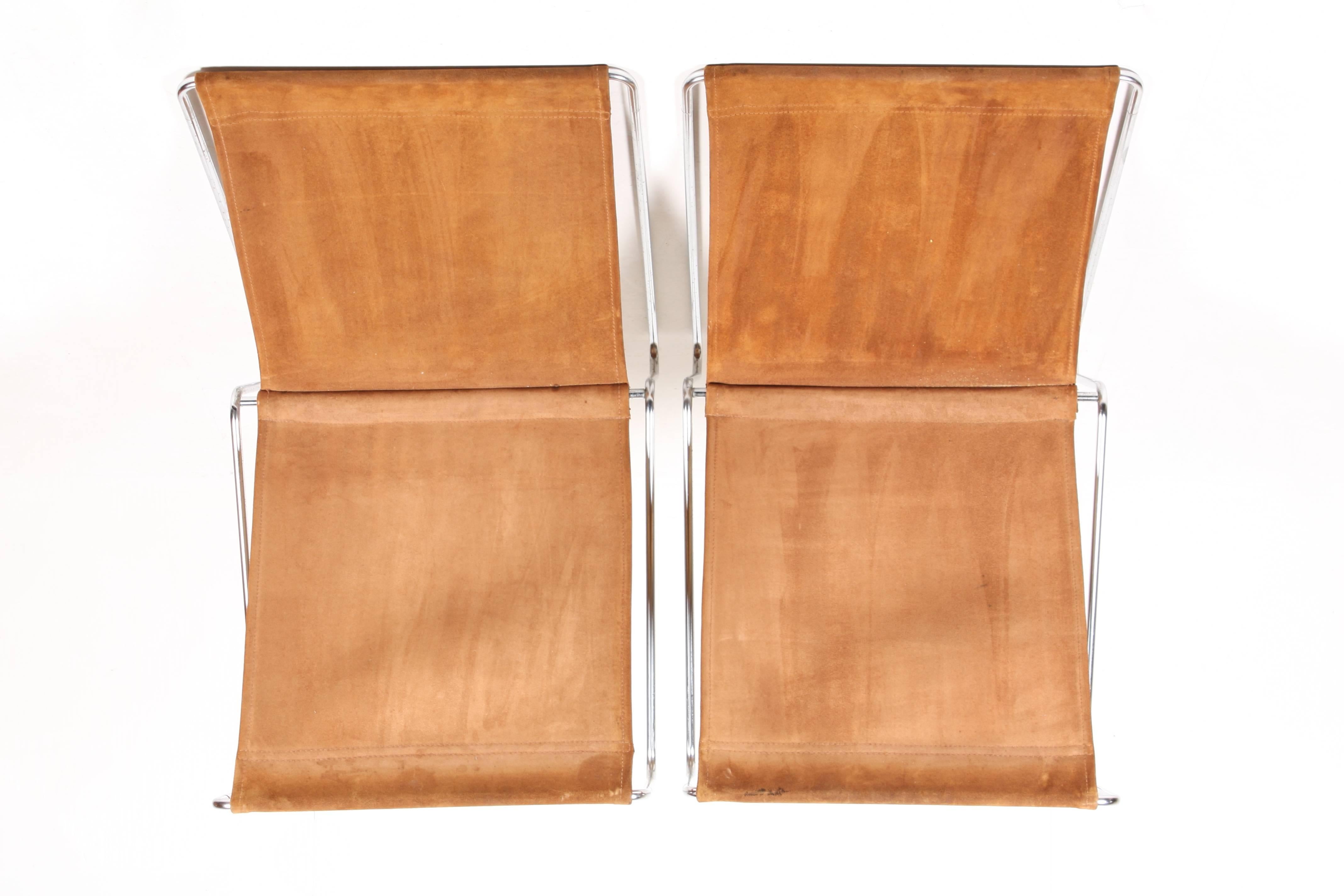Pair of Original Bachelor Chairs by Verner Panton 2
