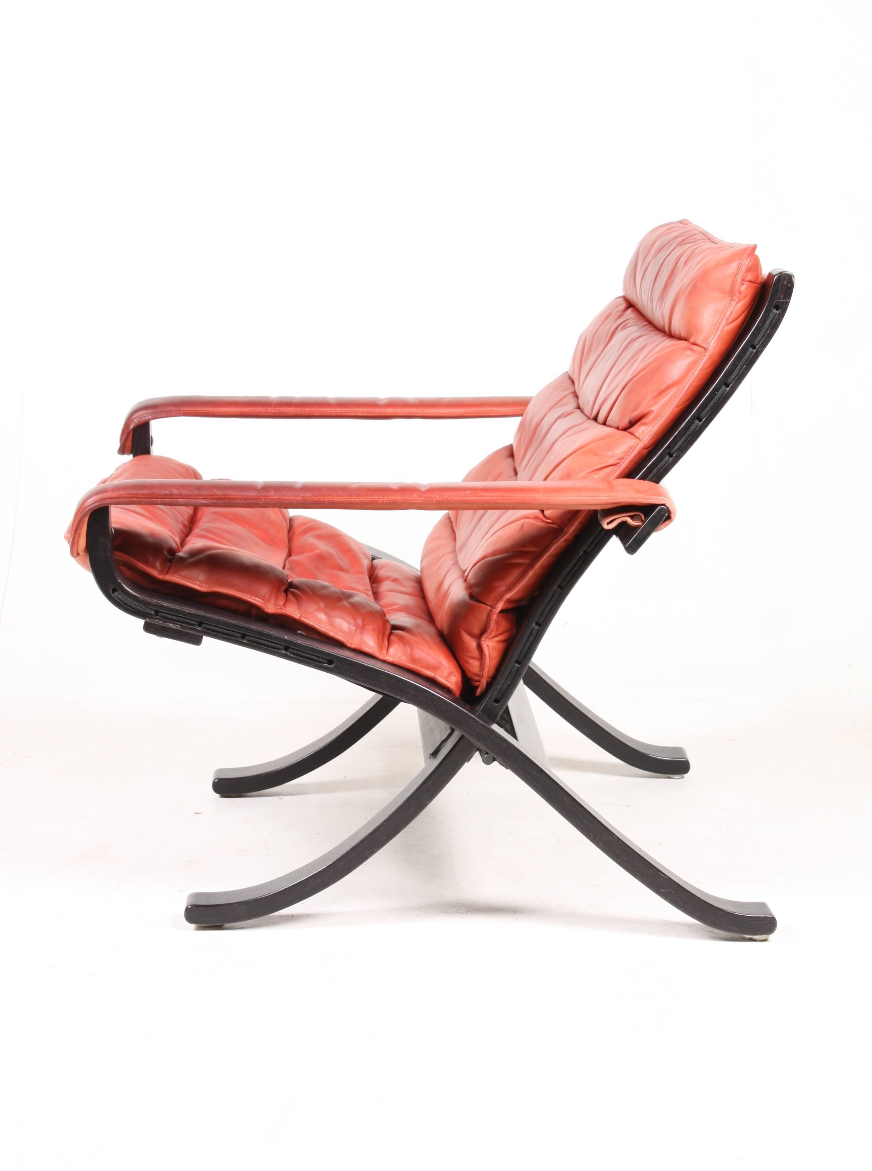 Pair of Lounge Chairs Model 