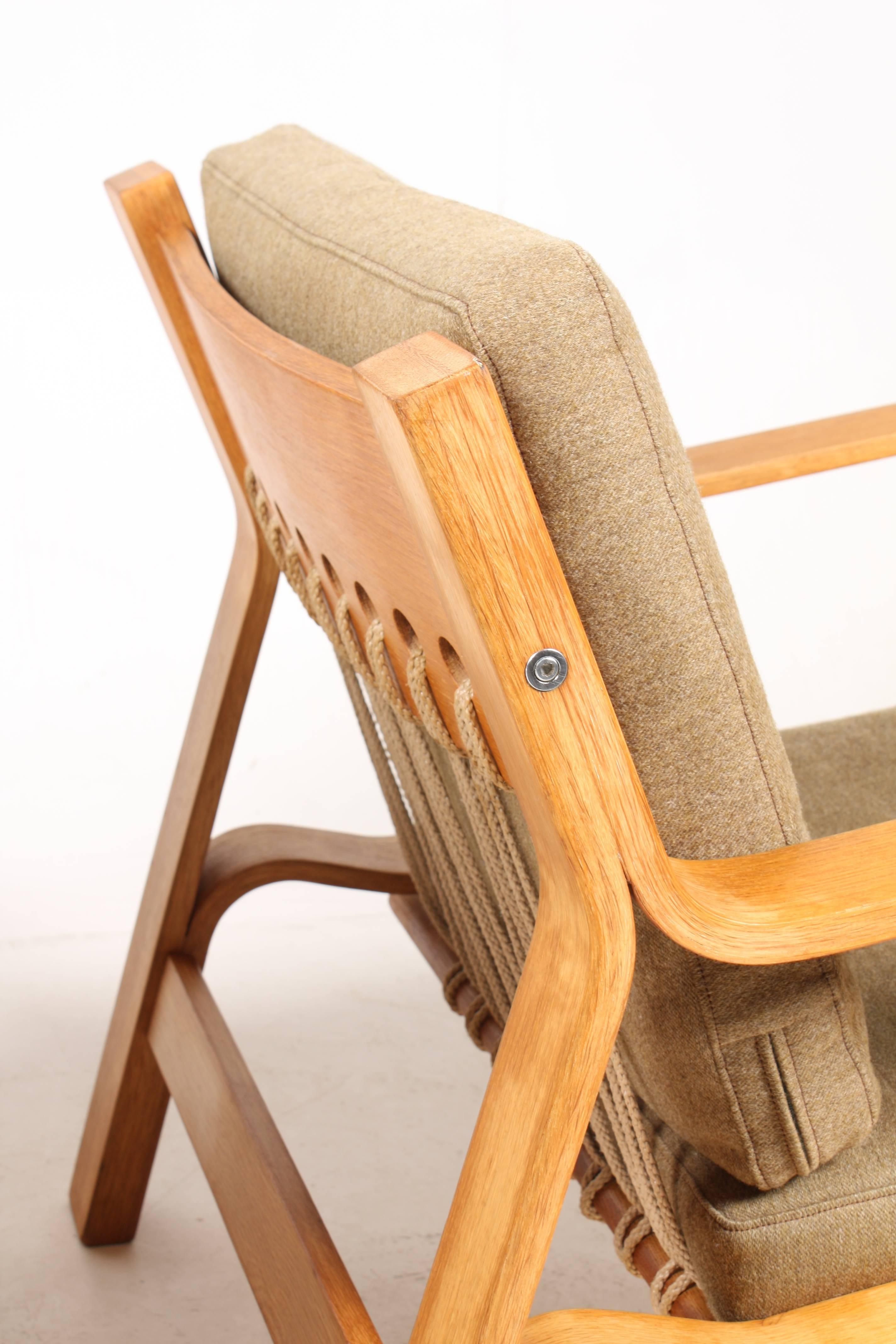 Scandinavian Modern Pair of Easy Chairs by Wegner