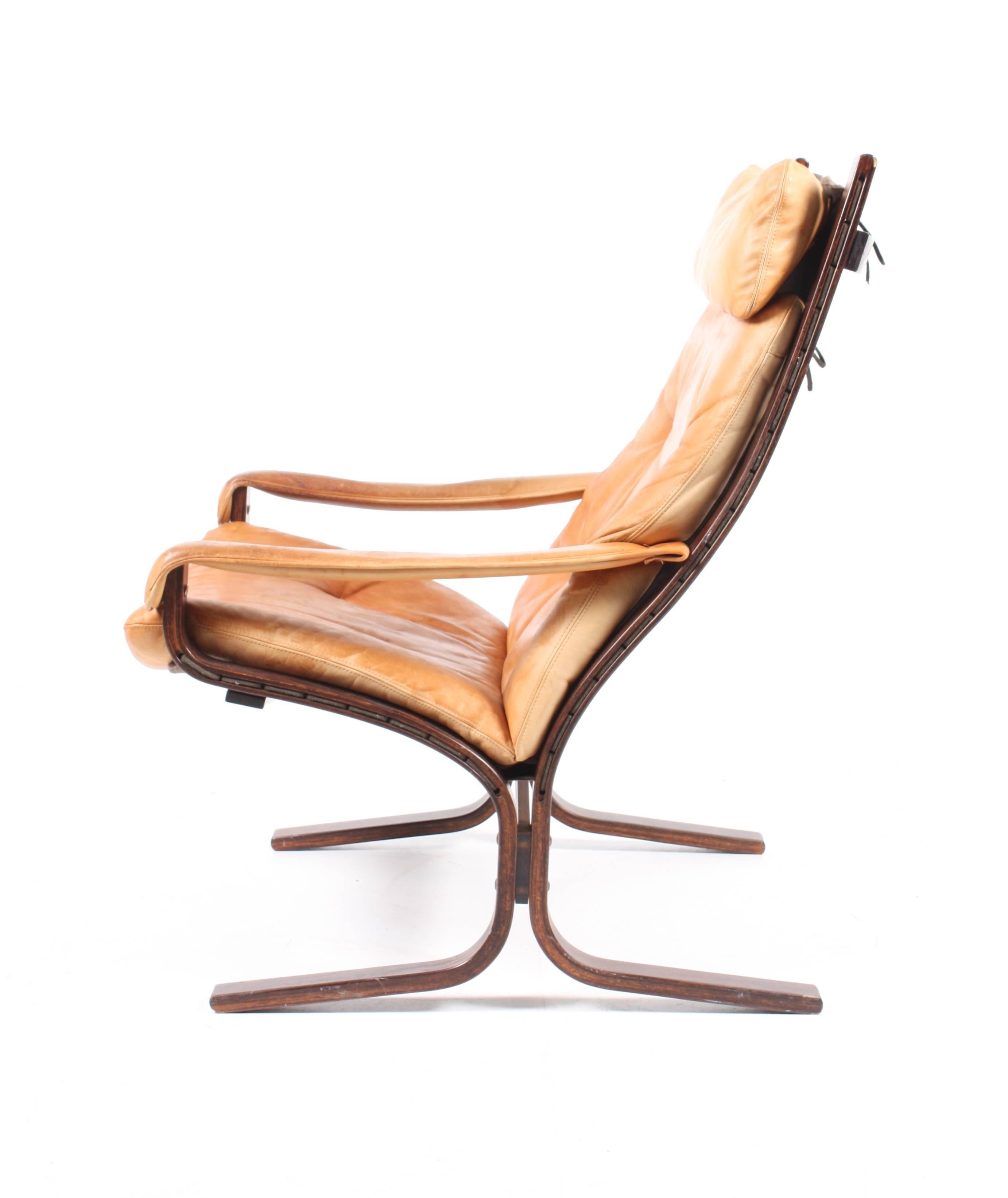 Danish Siesta Lounge Chair in Patinated Leather