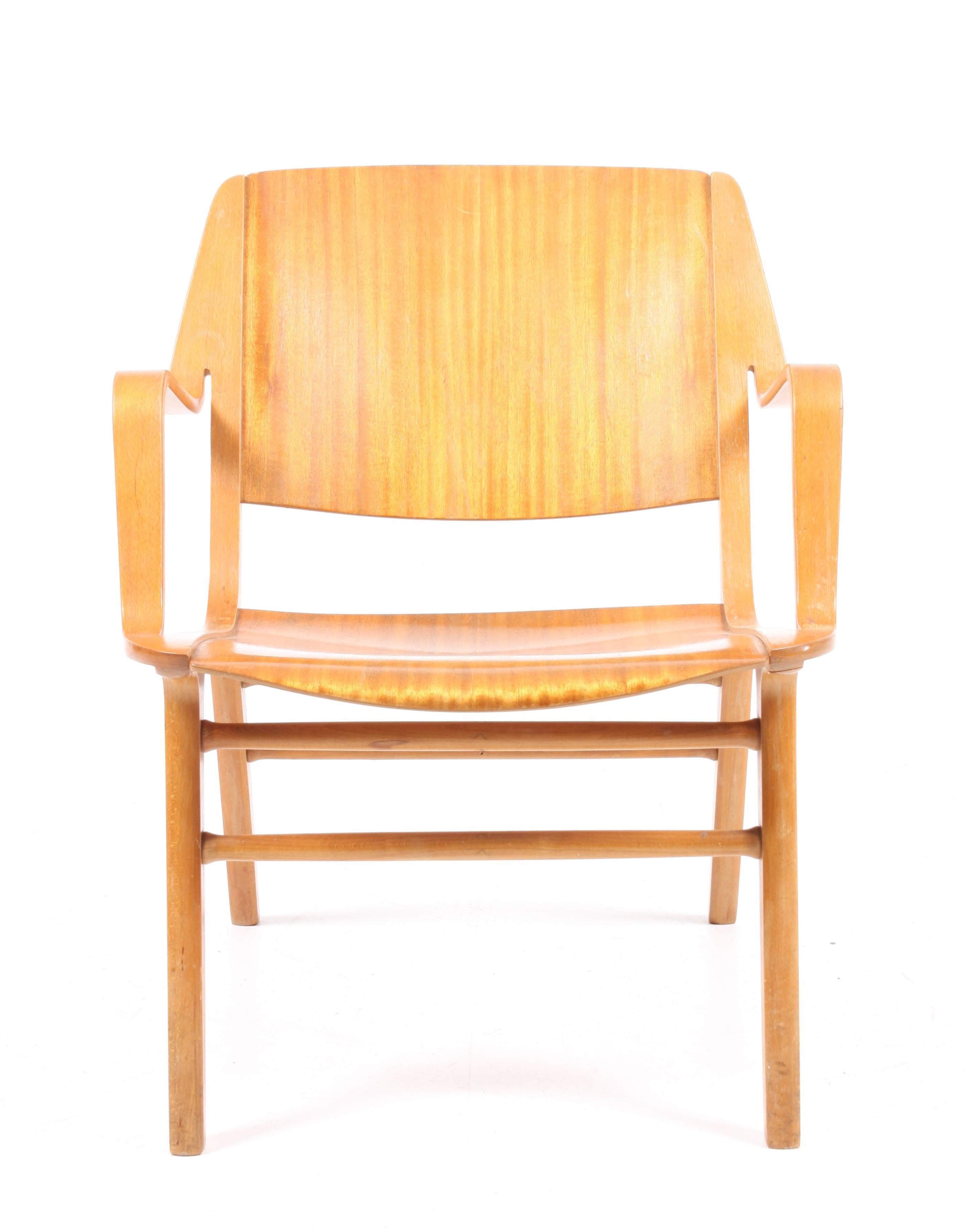 Scandinavian Modern Ax Lounge Chair by Hvidt & Mølgaard