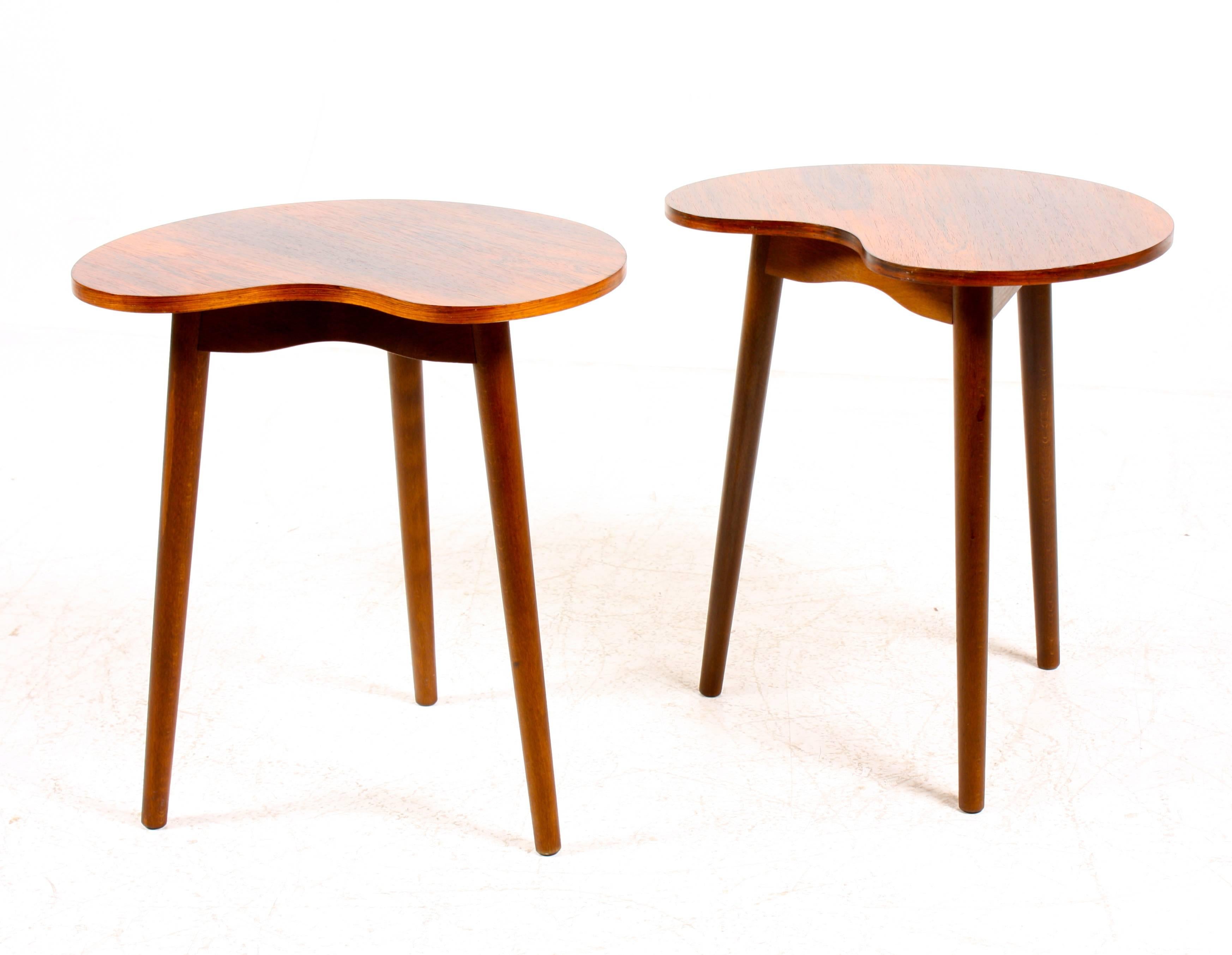 Pair of end tables in rosewood - Made in Denmark in the 1950's - Great condition.