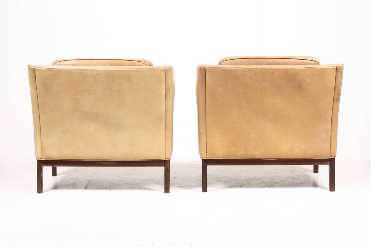 Late 20th Century Pair of Danish Leather Lounge Chairs, 1970s