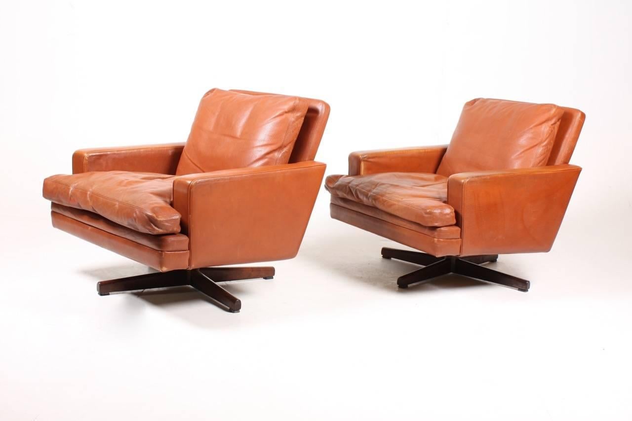 Scandinavian Modern Lounge Chairs in Patinated Leather by Fredrik Kayser
