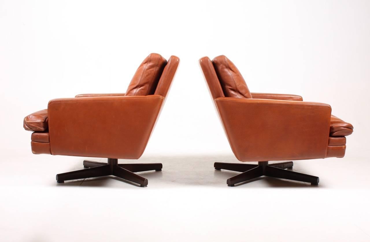 Mid-20th Century Lounge Chairs in Patinated Leather by Fredrik Kayser