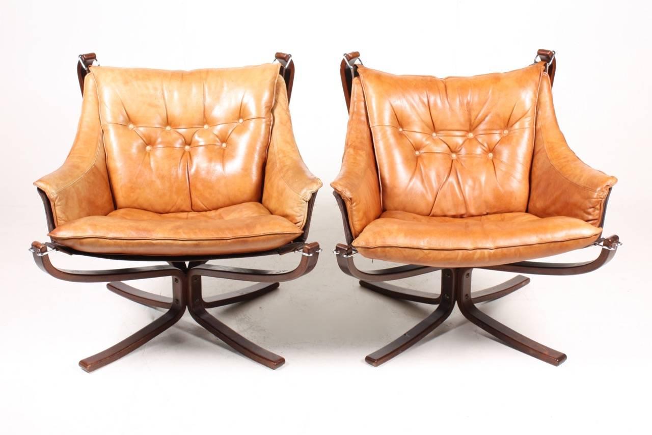 Late 20th Century Pair of Falcon Lounge Chairs by Sigurd Ressell