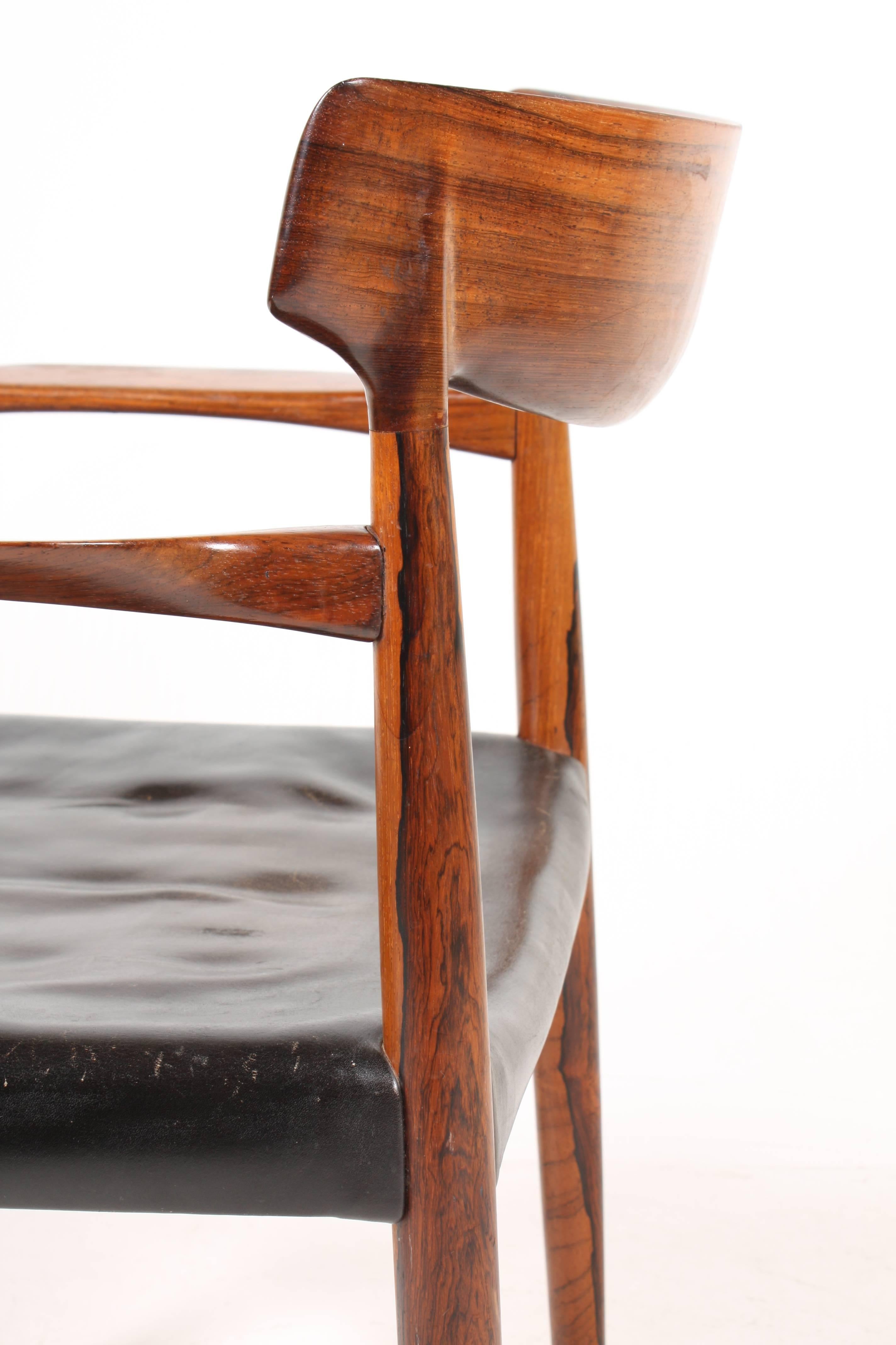 Elegant Dining Chairs in Rosewood by Knud Færch 1