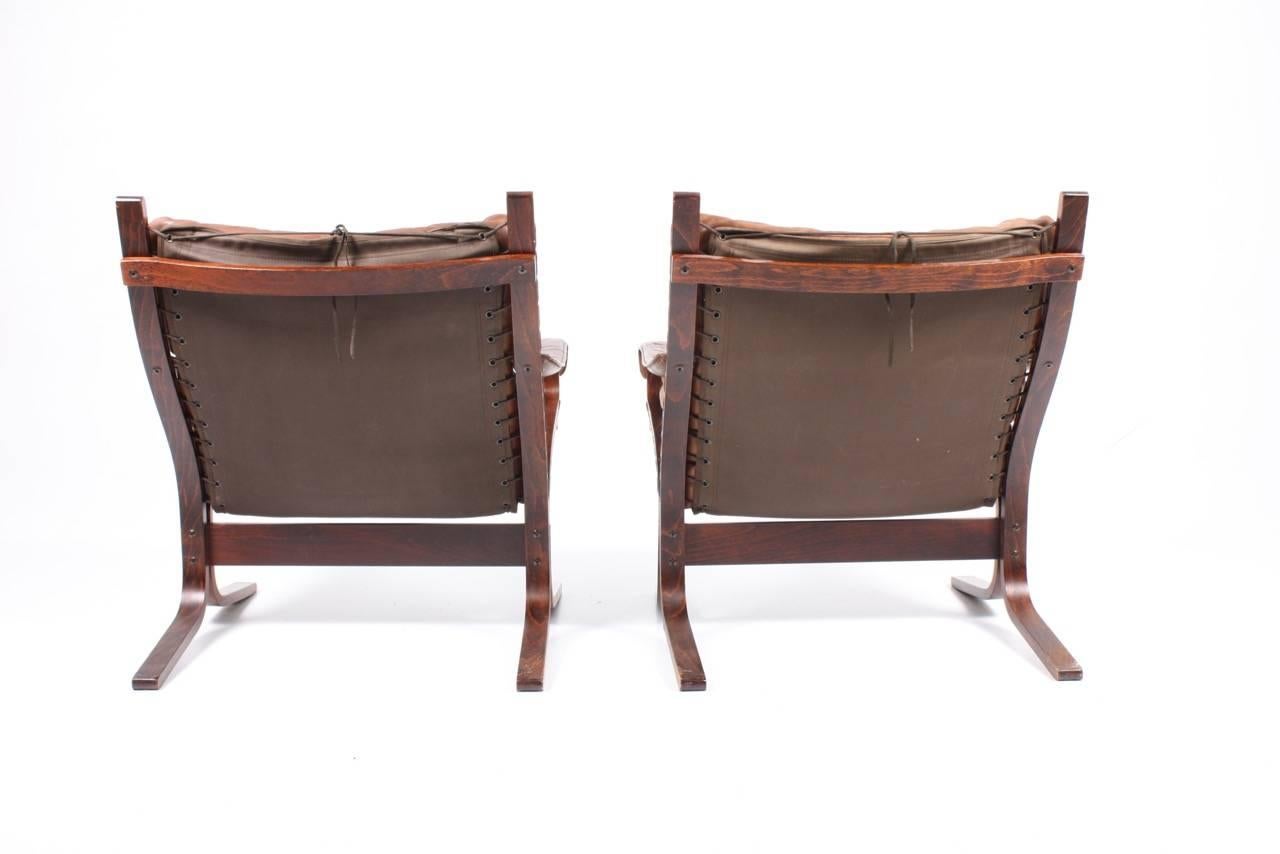 Mid-20th Century Pristine Pair of Lounge Chairs by Ingmar Relling