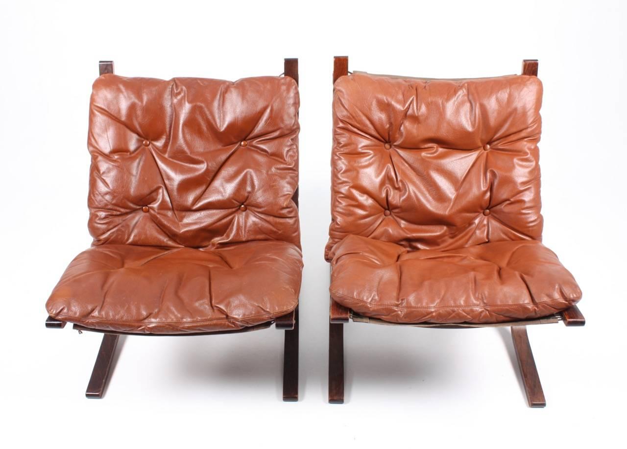 Norwegian Pristine Pair of Lounge Chairs by Ingmar Relling