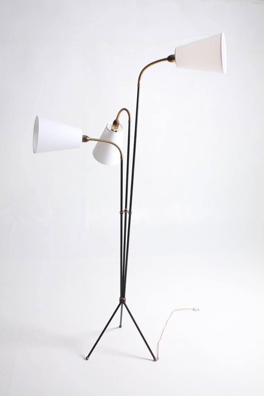 Elegant Danish Mid Century Floor Lamp by Holm Sorensen, 1950s In Excellent Condition In Lejre, DK