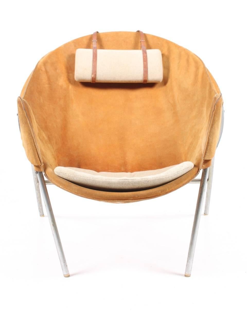 Lounge chair in suede designed by Maa. Erik Jørgensen for Bovirke in 1953. Made to move around easily, inside or outside. Great original condition. Made in Denmark.