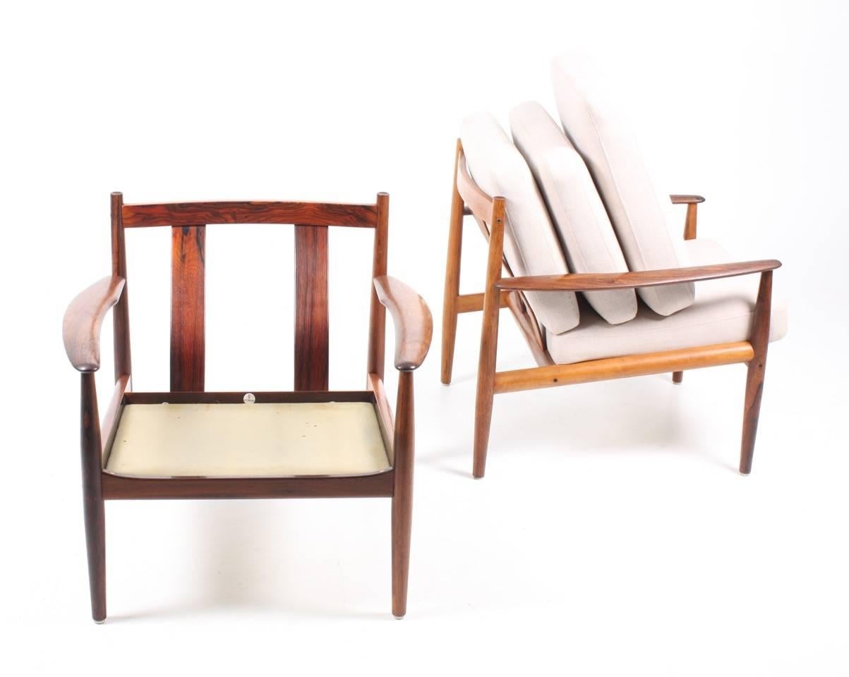 Pair of Lounge Chairs in Rosewood by Grete Jalk 3