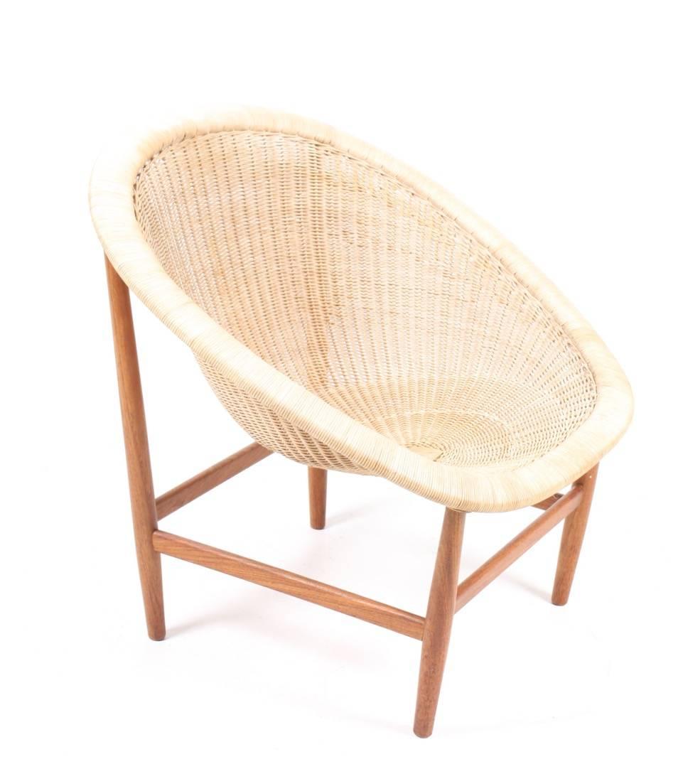 Scandinavian Modern Lounge Chair by Nanna & Joergen Ditzel