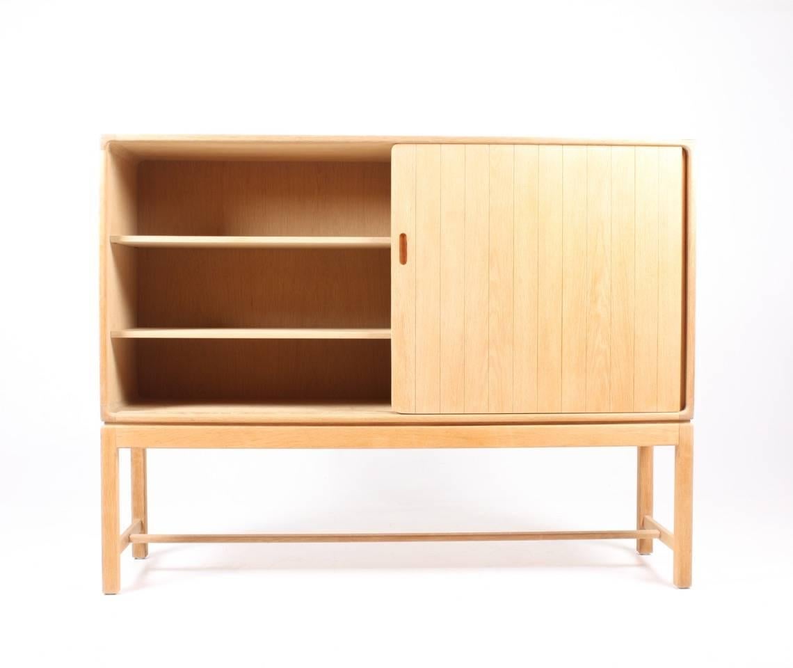 Cabinet in Solid Oak by Kurt Ostervig In Excellent Condition In Lejre, DK