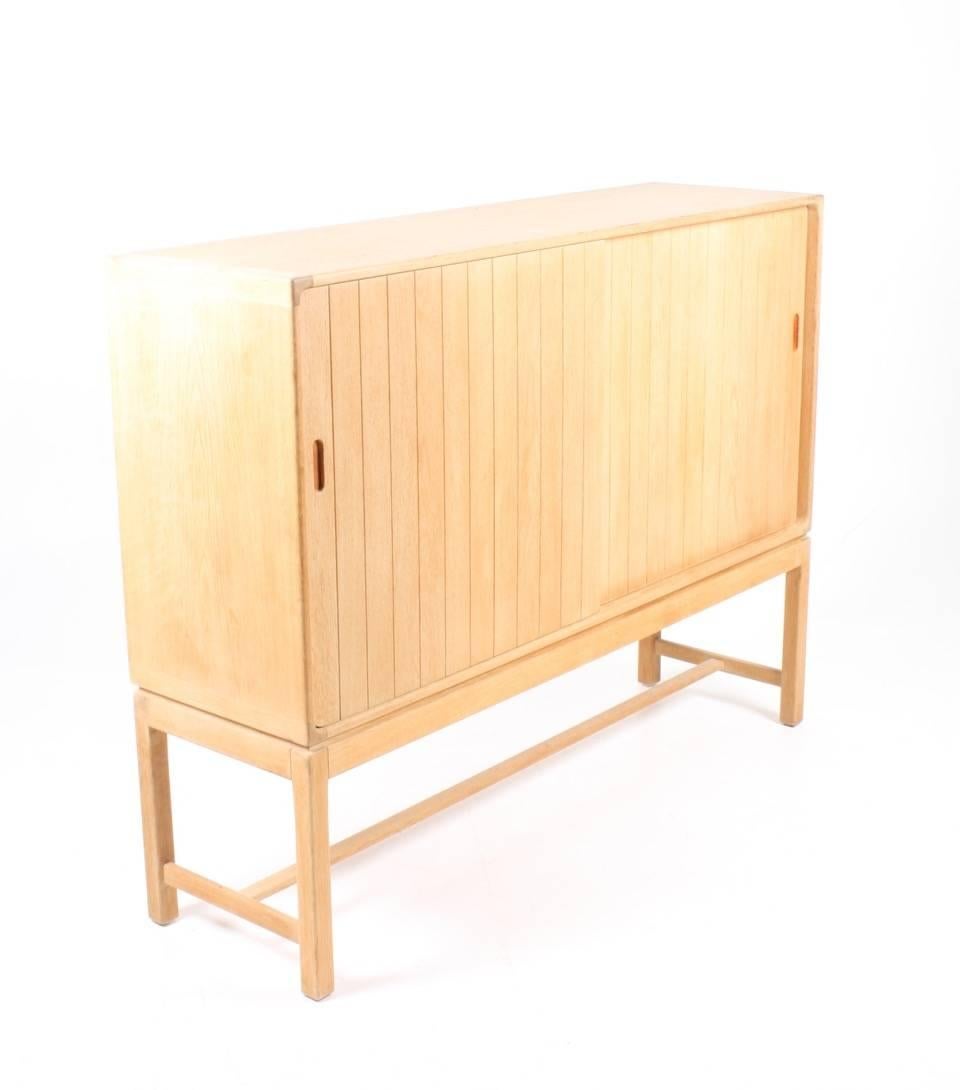 Mid-20th Century Cabinet in Solid Oak by Kurt Ostervig