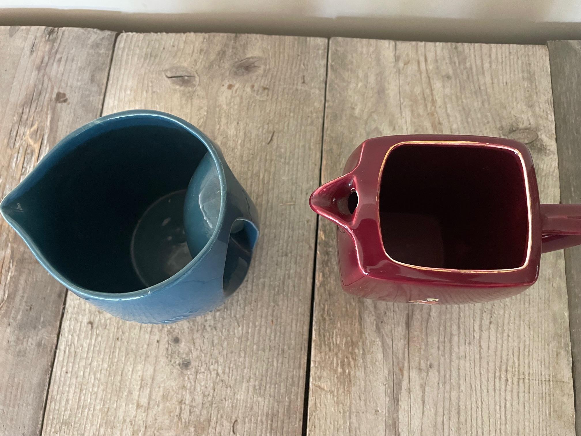 European Glaymore and Johnnie Walker earthenware water pitcher For Sale