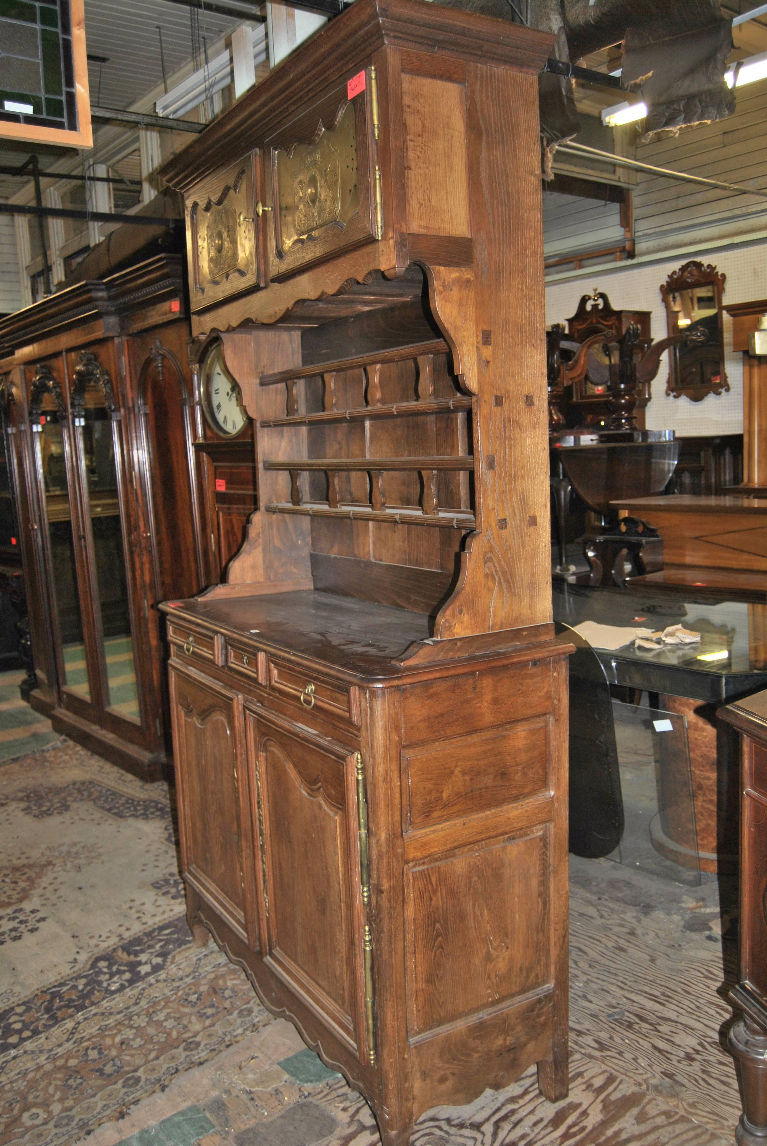 Mid-19th Century 19th Century Oak Country French Cupboard